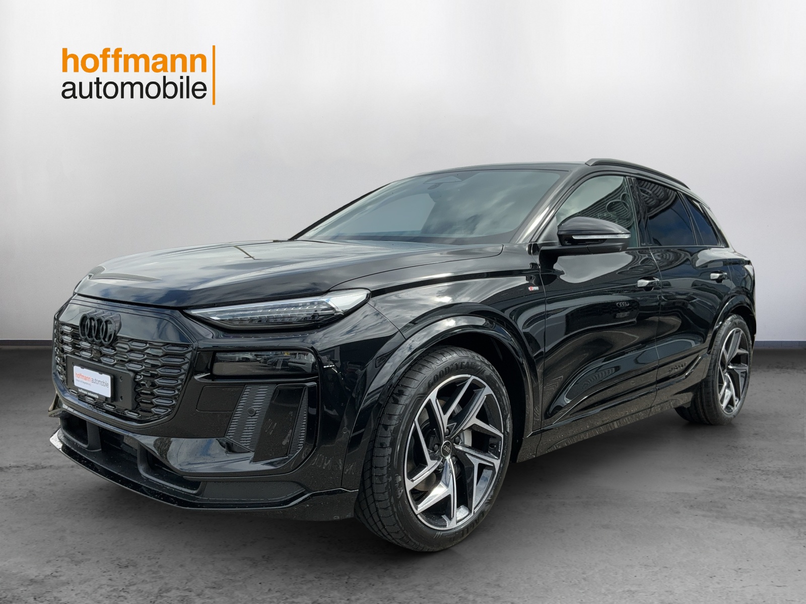 AUDI Q6 e-tron quattro