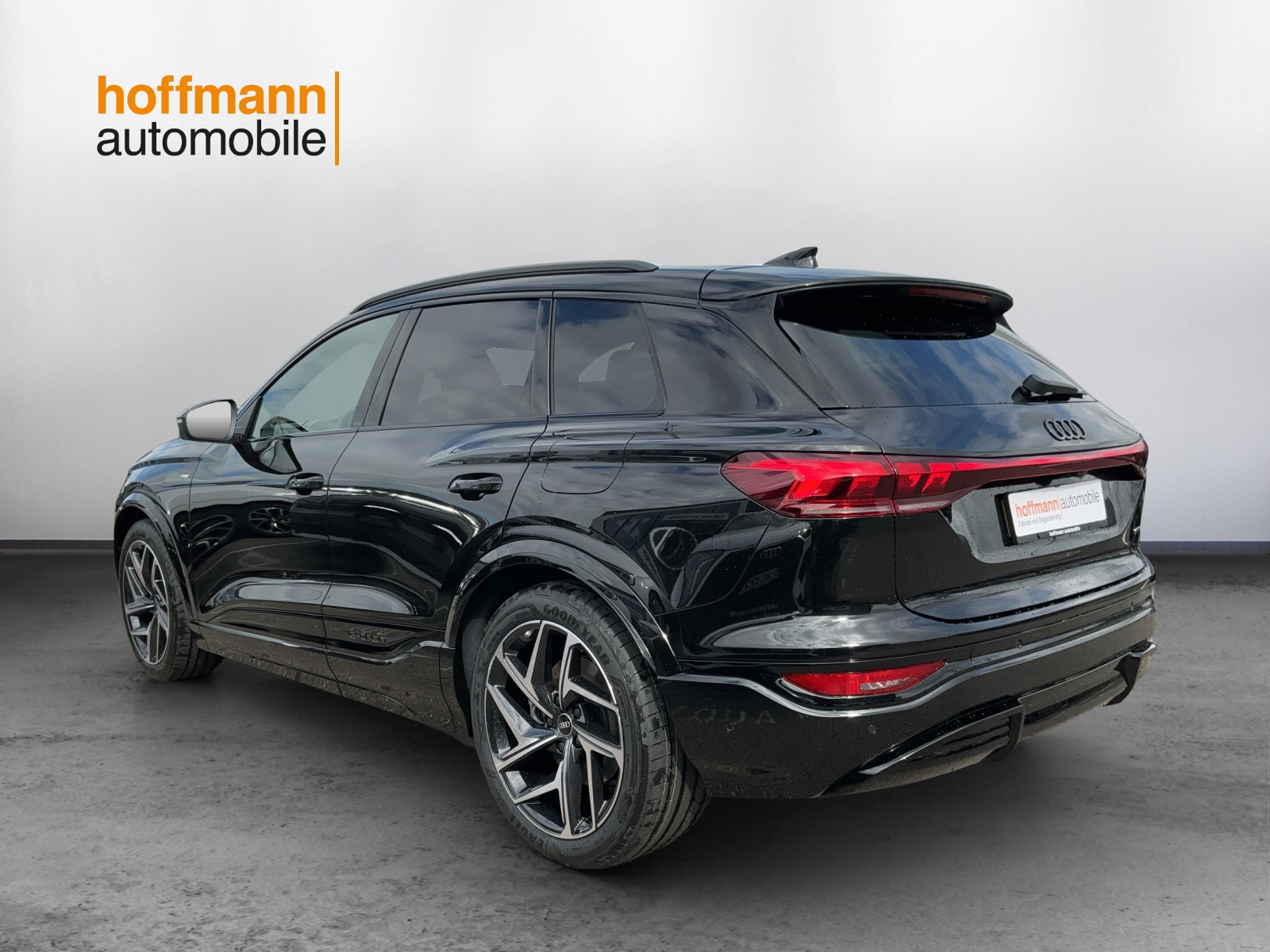 AUDI Q6 e-tron quattro - 6