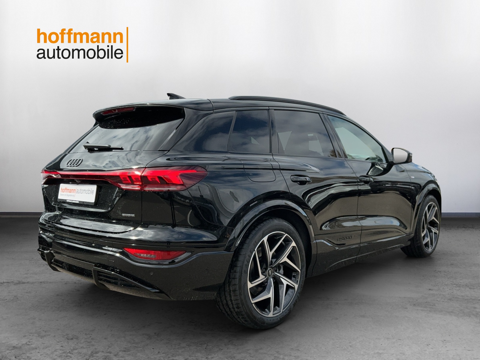 AUDI Q6 e-tron quattro - 4