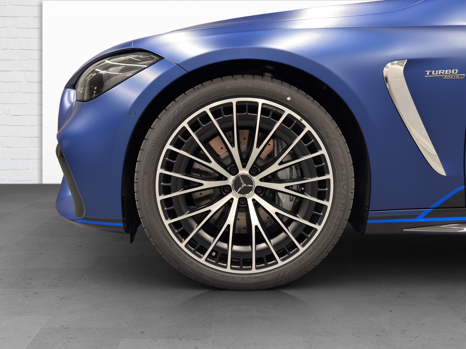 MERCEDES-BENZ AMG CLE 53 4Matic+ Cabriolet - 6