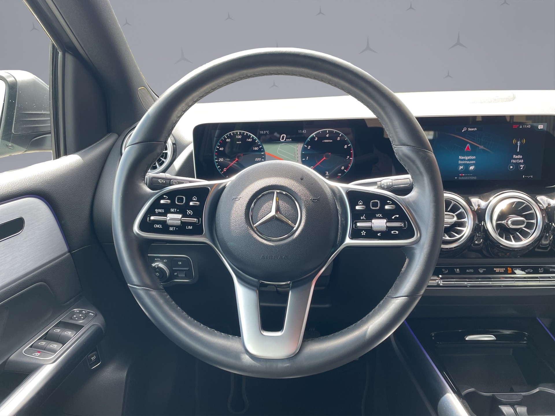MERCEDES-BENZ B 200 Progressive - 11