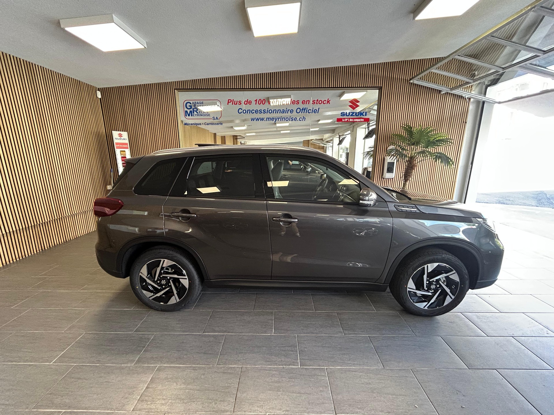 SUZUKI Vitara 1.4 T Compact Top Hybrid 4x4