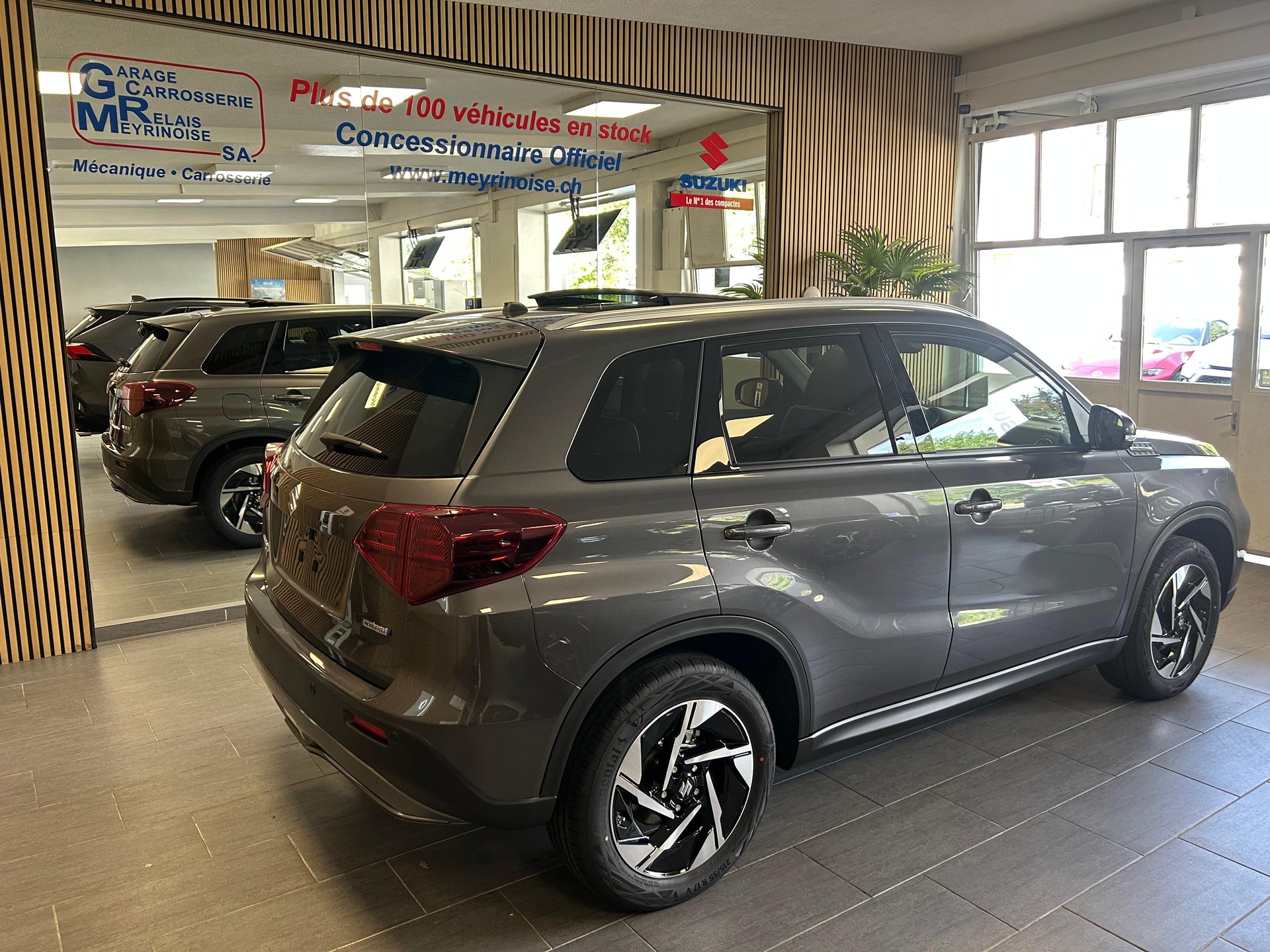 SUZUKI Vitara 1.4 T Compact Top Hybrid 4x4 - 9