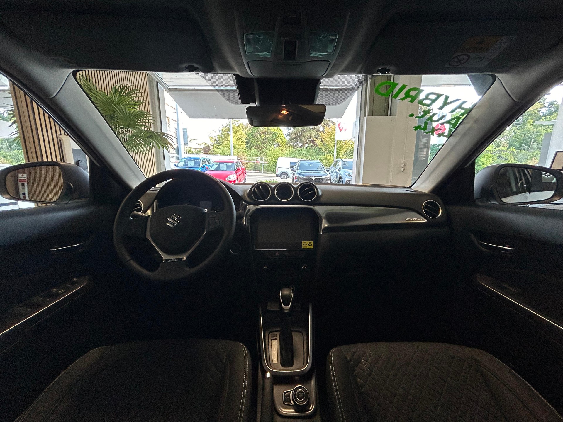SUZUKI Vitara 1.4 T Compact Top Hybrid 4x4 - 10