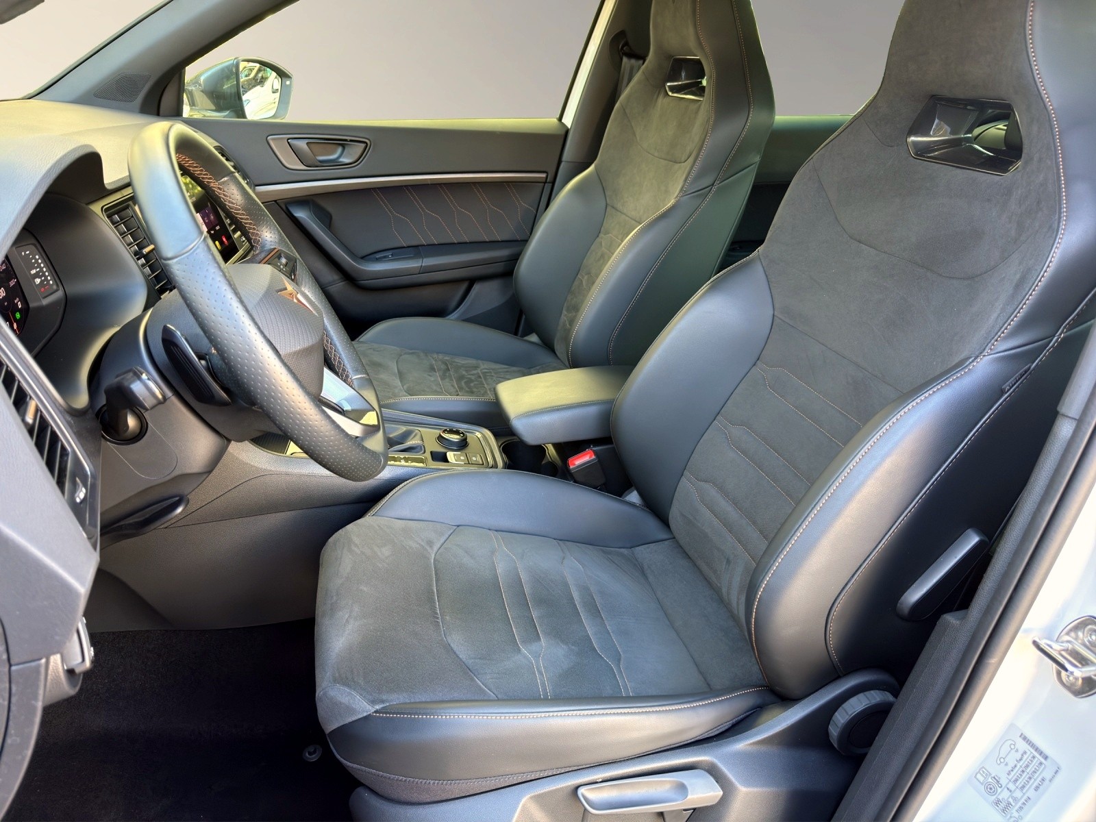 CUPRA Ateca 2.0 TSI Inicio 4Drive DSG - 9