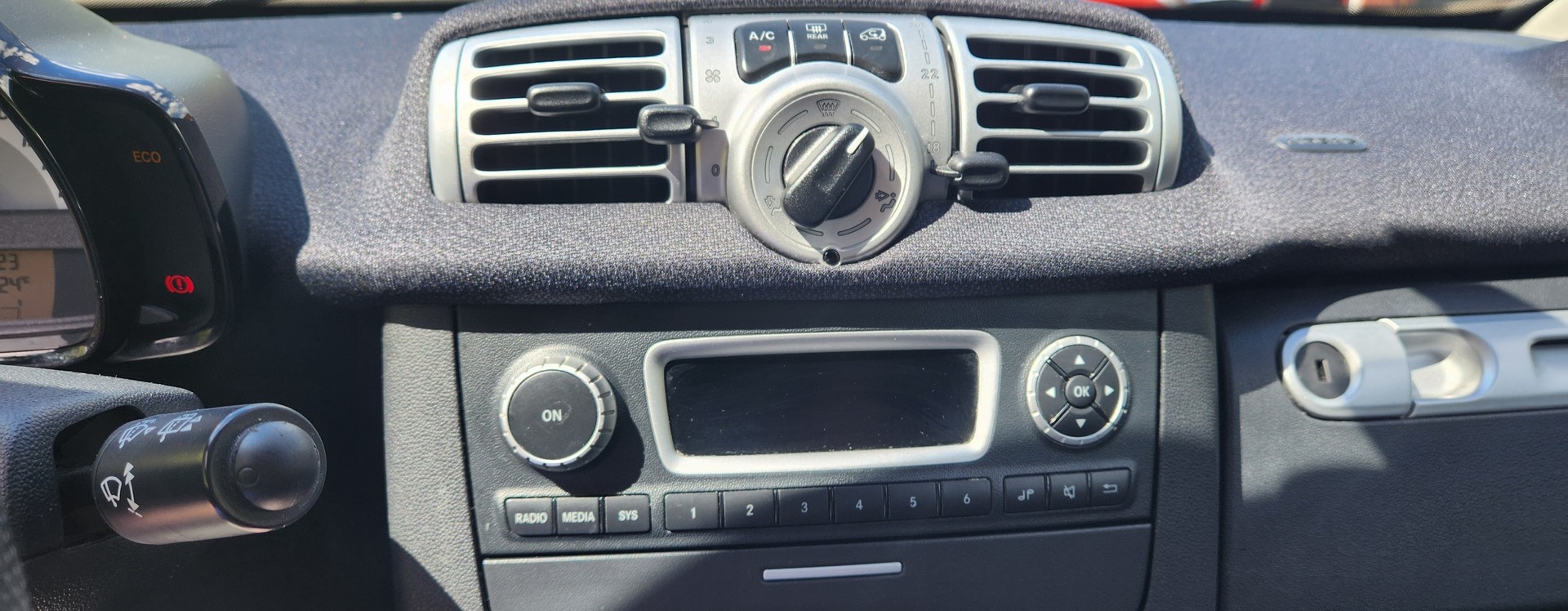 SMART fortwo pure mhd softouch - 9