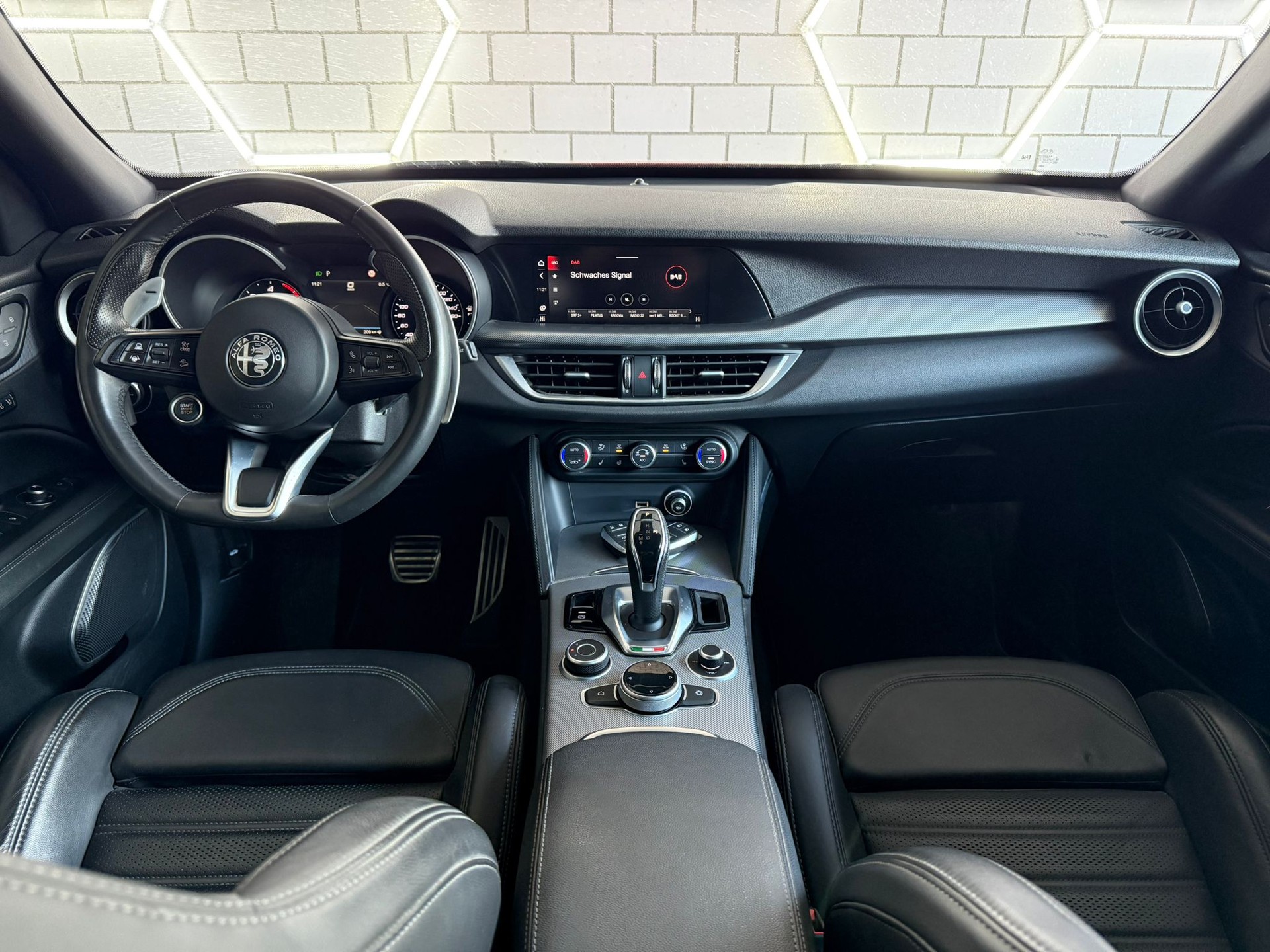 ALFA ROMEO Stelvio 2.2 JTDM Pack Veloce Q4 - 8