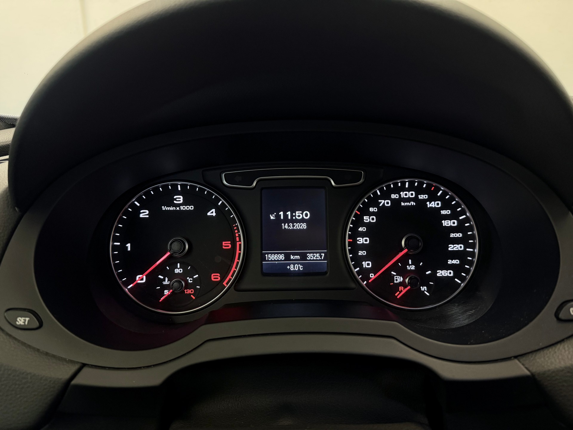 AUDI Q3 2.0 TDI quattro S-tronic - 18