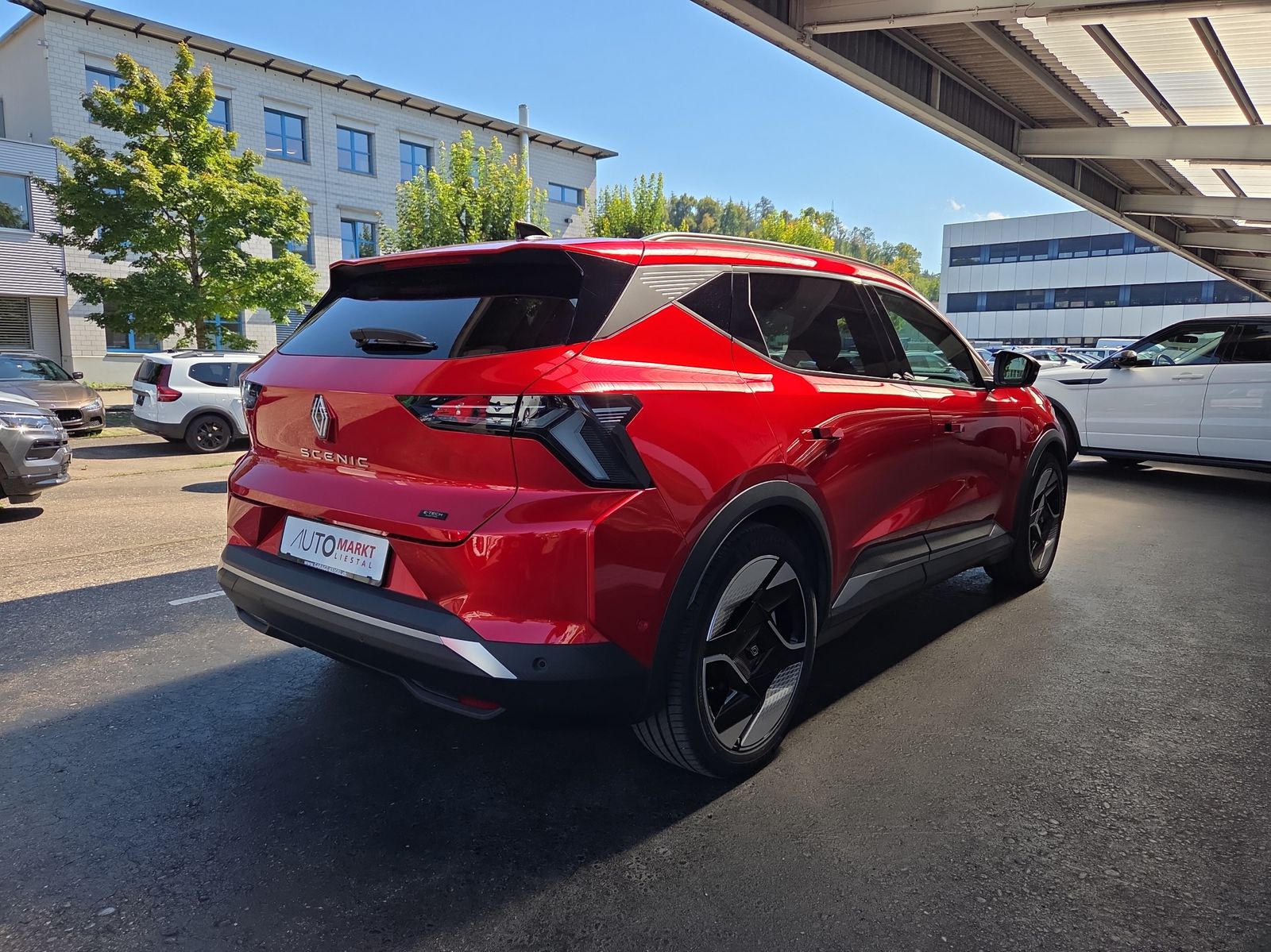 RENAULT Scénic E-Tech Long Range Iconic - 12