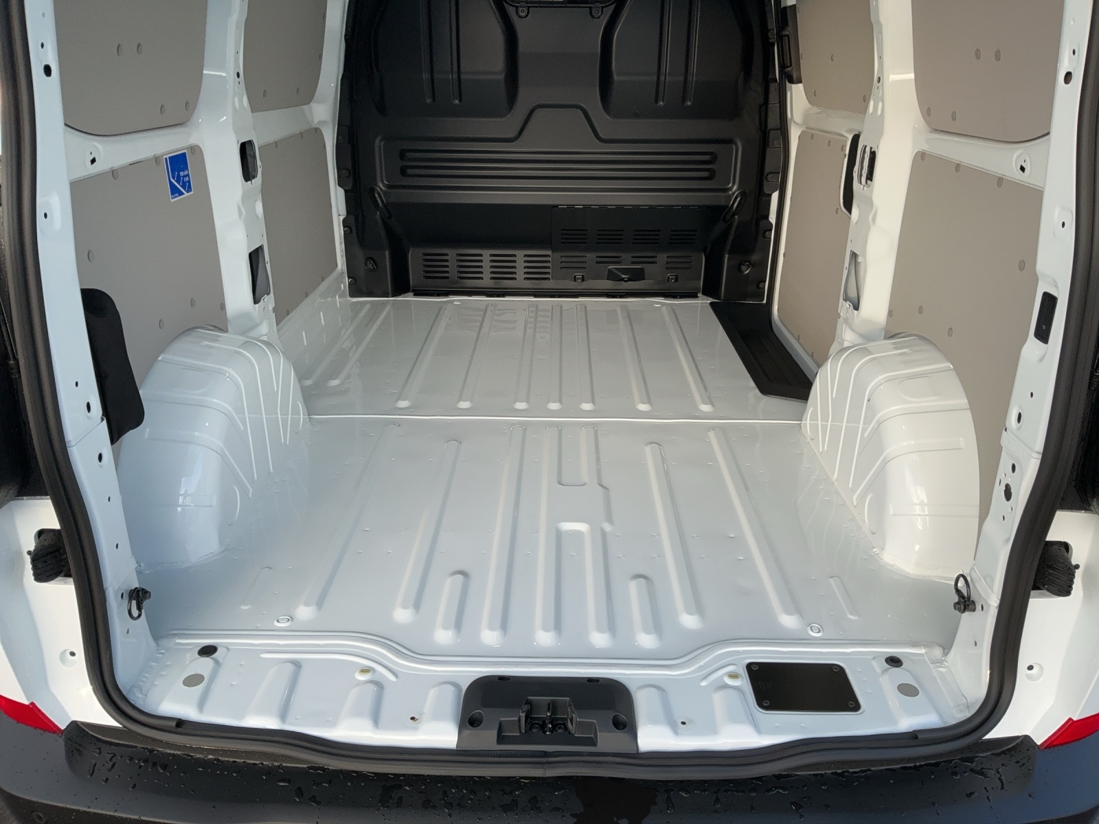 VW Transporter 2.0 TDI Automat - 12