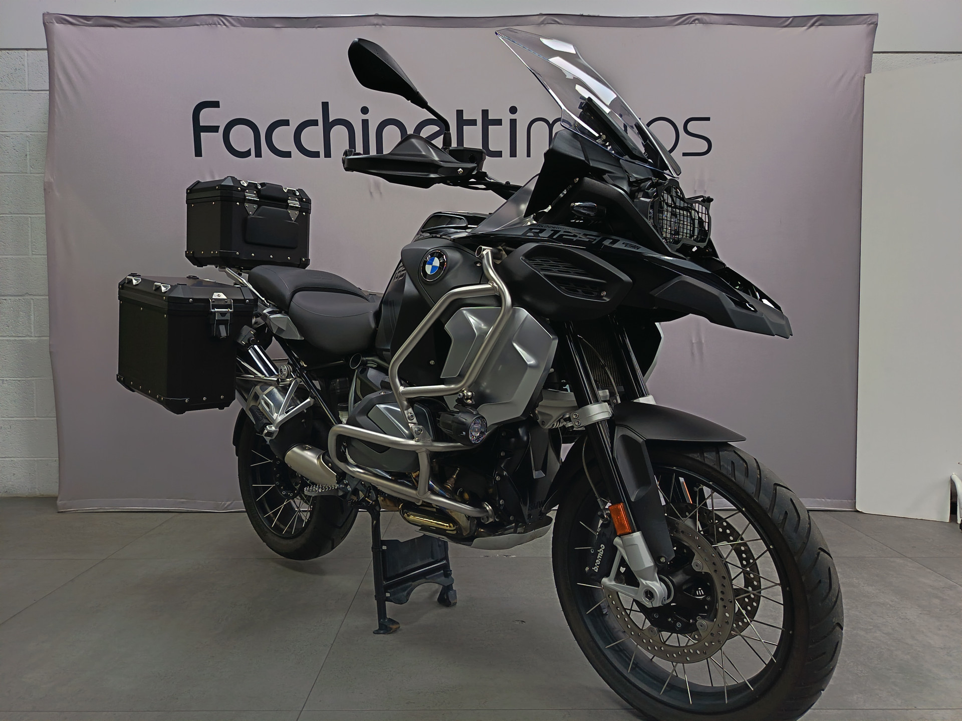 BMW R 1250 GS Adventure Triple Black - 2