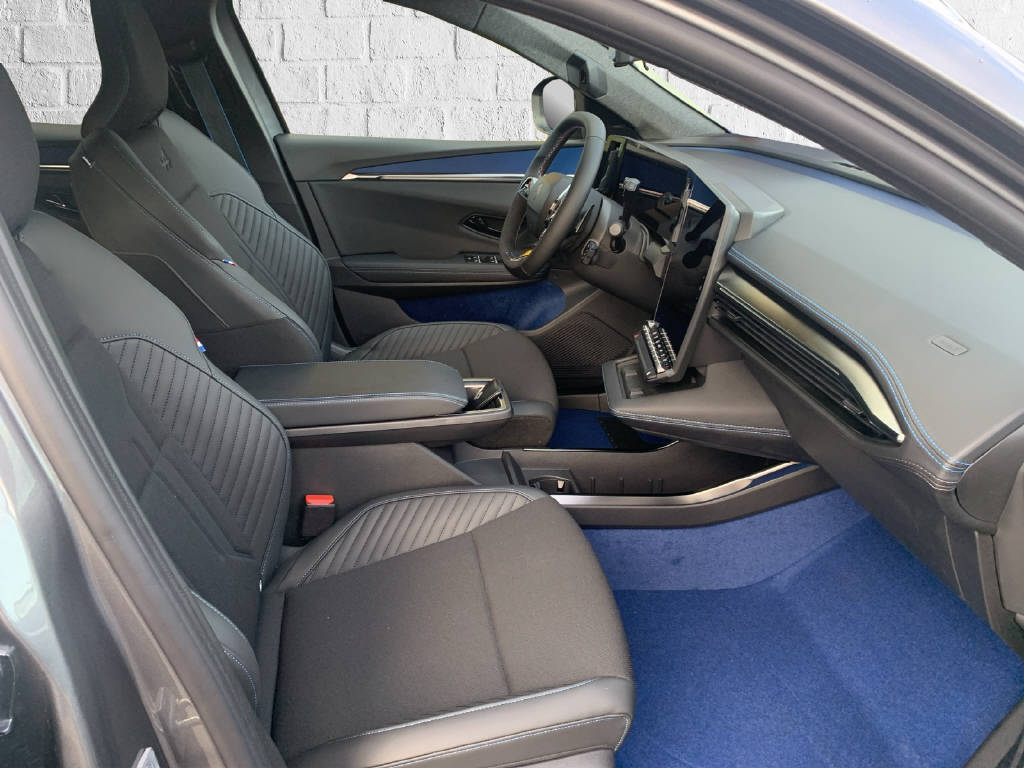 RENAULT Scénic E-Tech esprit Alpine - 11