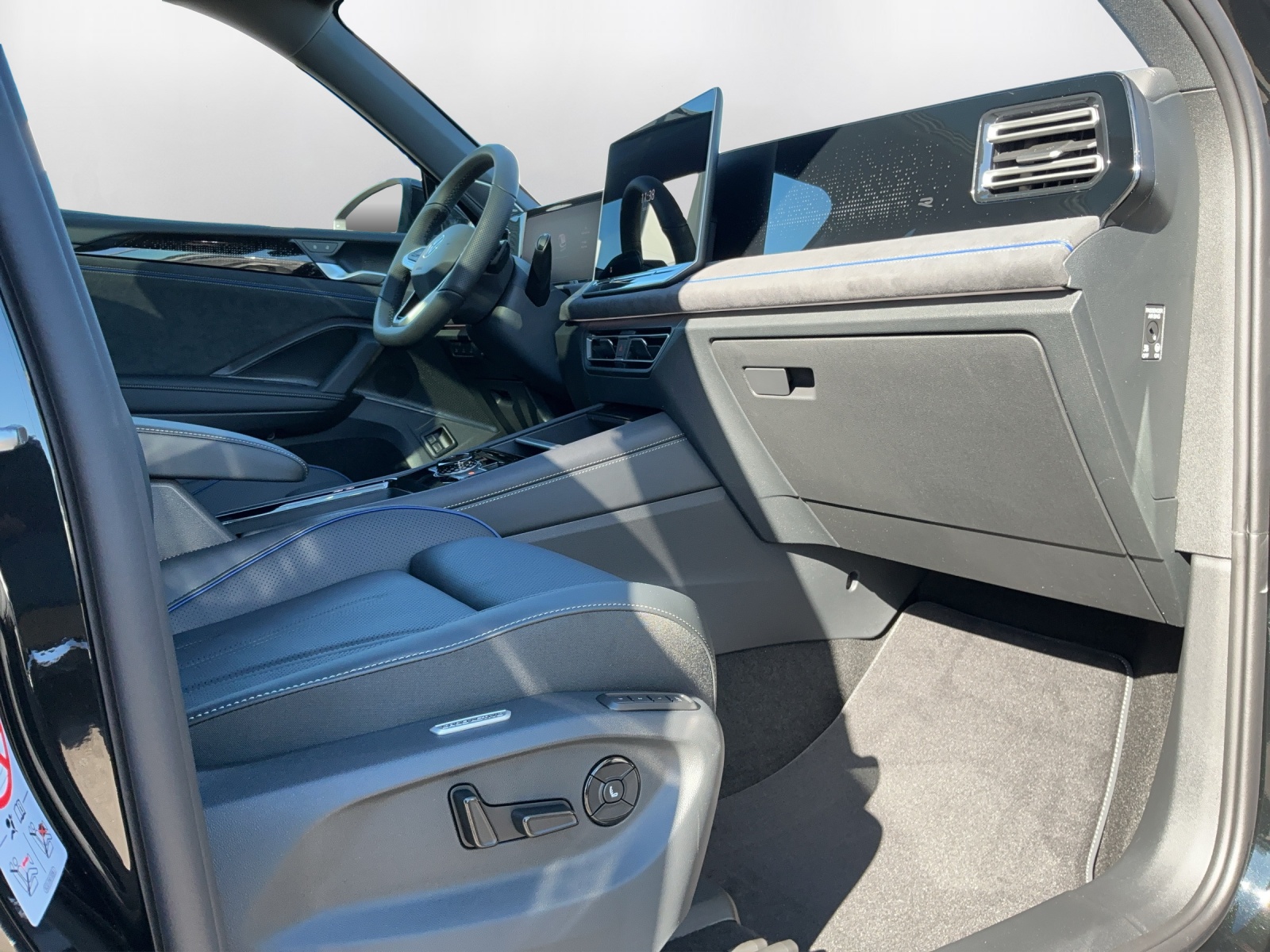 VW Tiguan 1.5 TSI evo2 eHybrid R-Line United DSG - 14