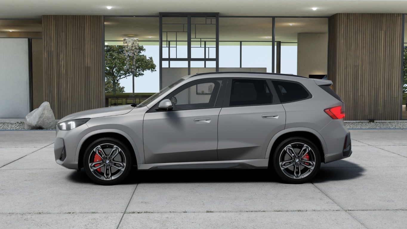 BMW iX1 eDrive 20 M Sport Pro - 12