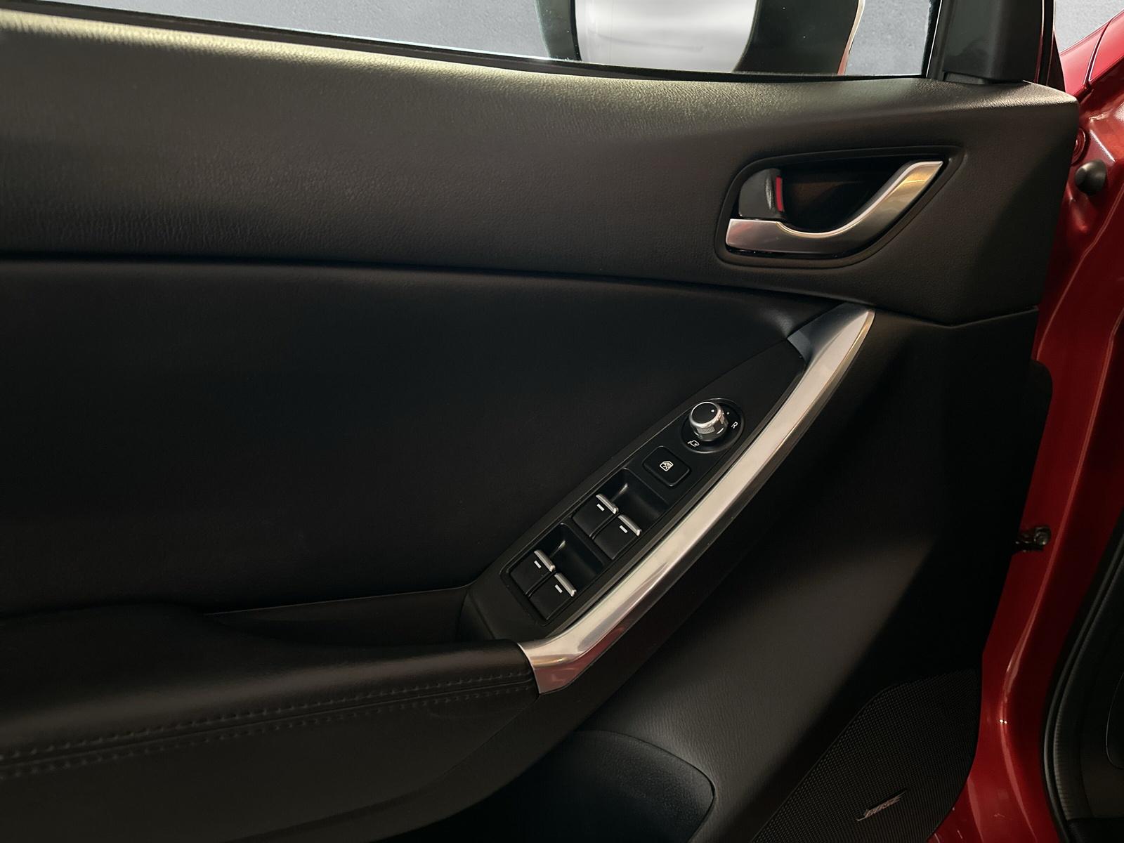 MAZDA CX-5 2.2 D HP Revolution AWD (CH) - 17