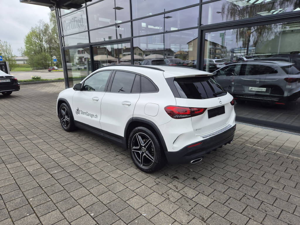 MERCEDES-BENZ GLA 200 4Matic AMG Line - 3