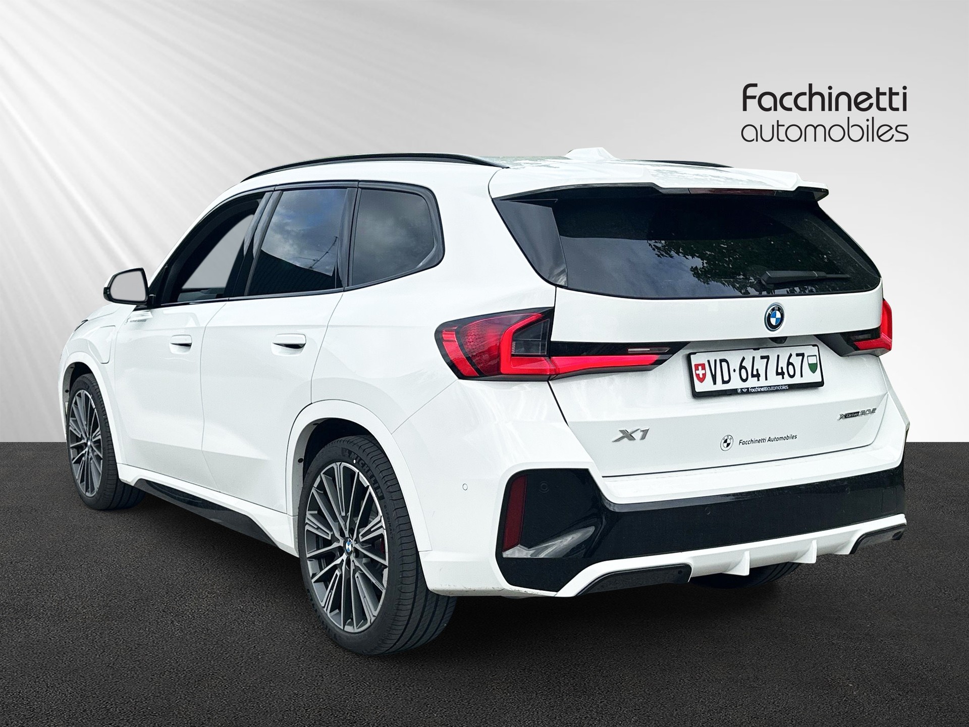 BMW X1 xDrive 30e M Sport Pro - 3