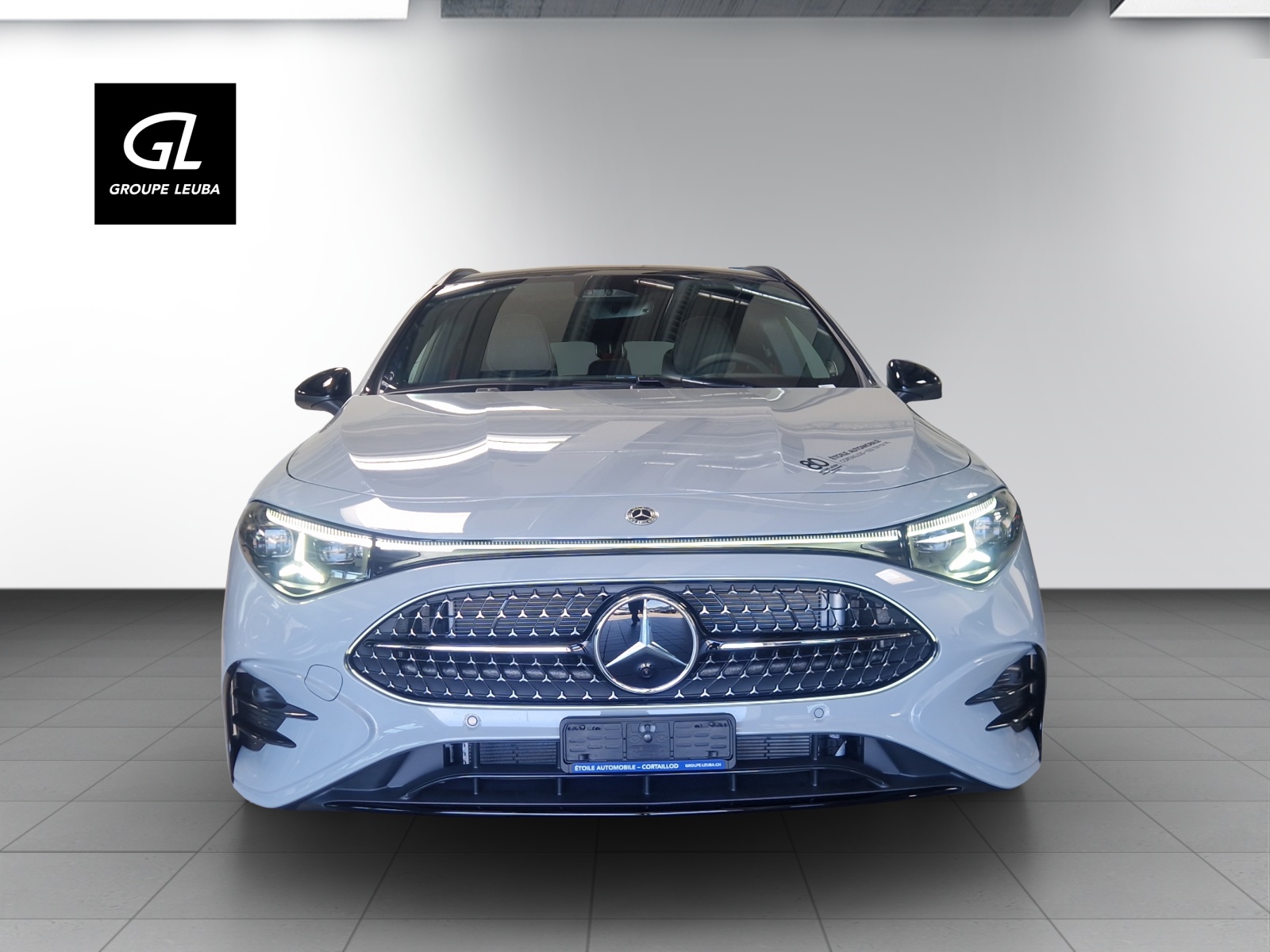 MERCEDES-BENZ CLA Shooting Brake 220 4Matic 8G-DCT - 4