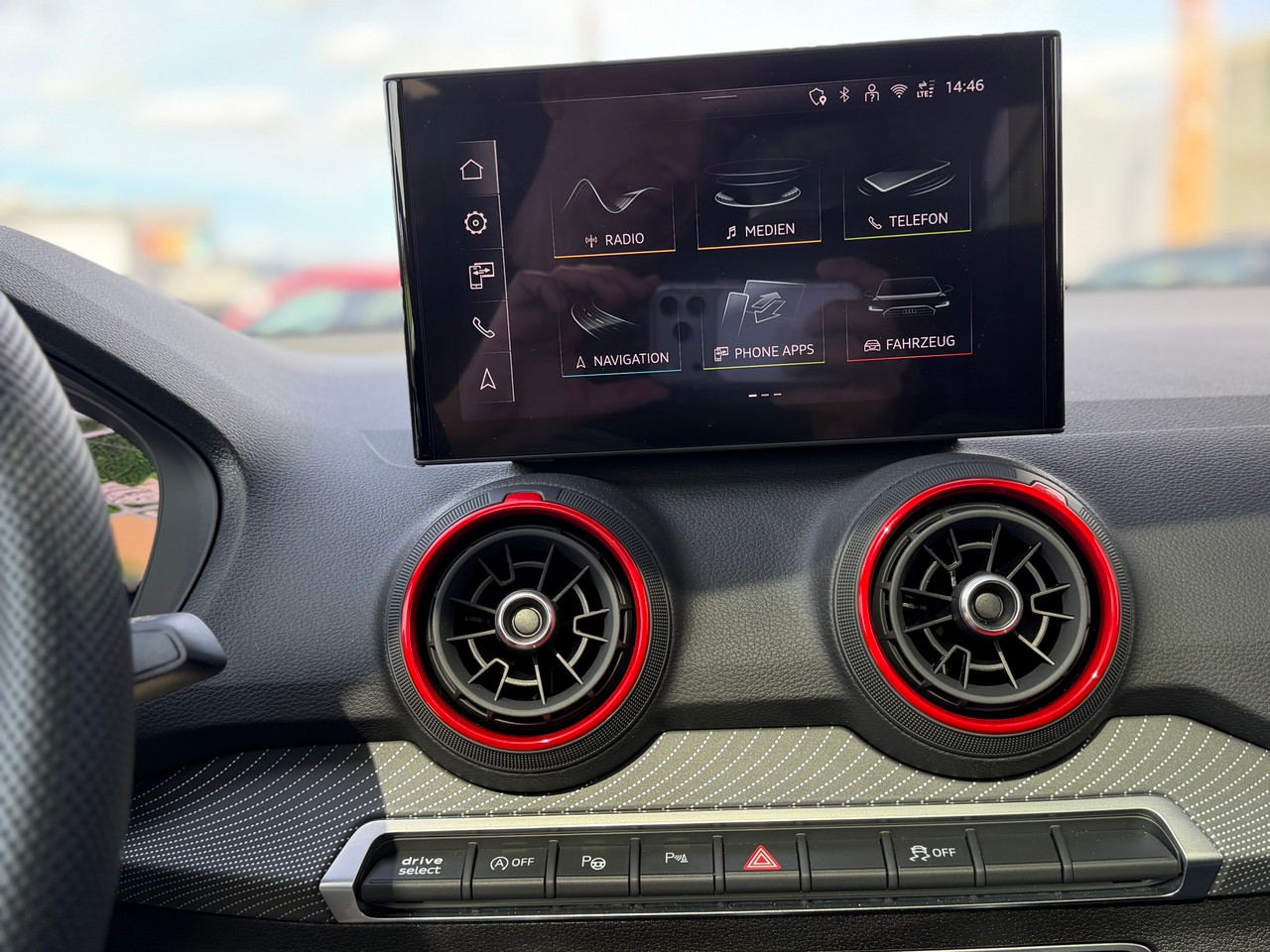Audi Q2 40 TFSI S line Attraction quattro S-tronic, Bild 27
