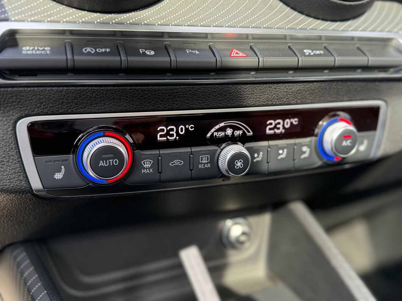 Audi Q2 40 TFSI S line Attraction quattro S-tronic, Bild 29