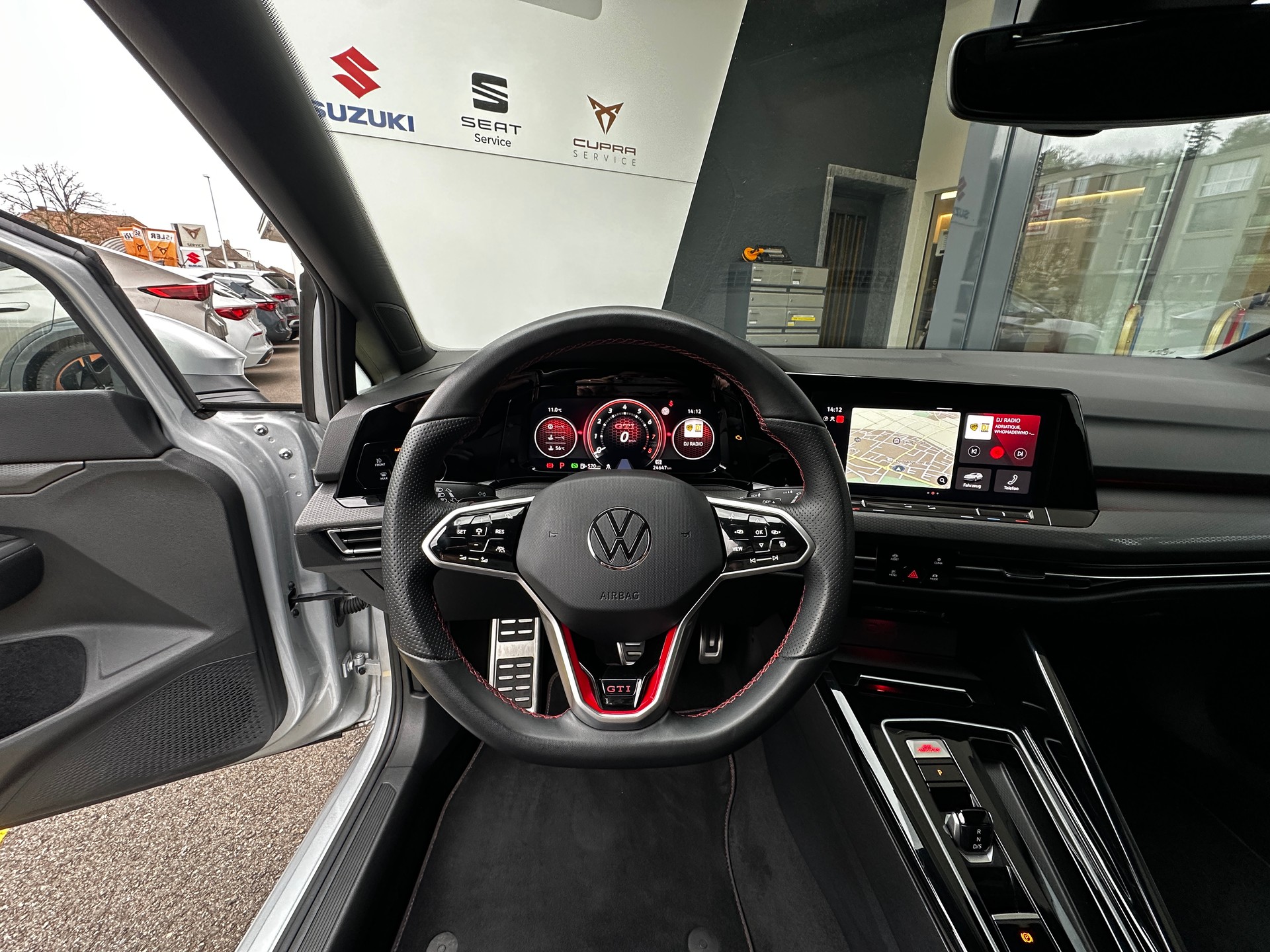 VW Golf 2.0 TSI GTI DSG - 11