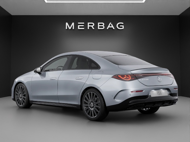 MERCEDES-BENZ CLA 220 8G-DCT 4Matic - 4