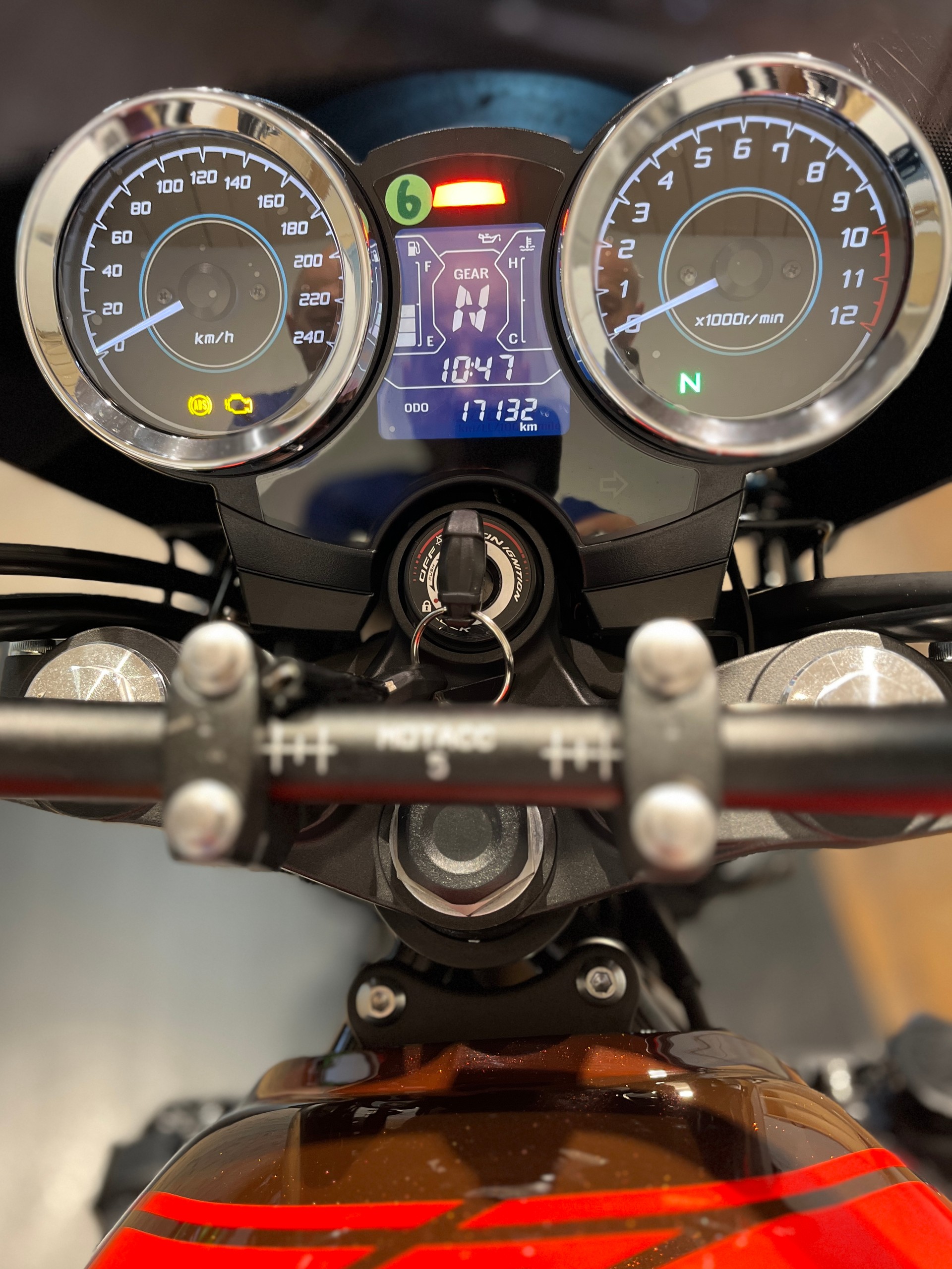 KAWASAKI Z 650 RS - 8