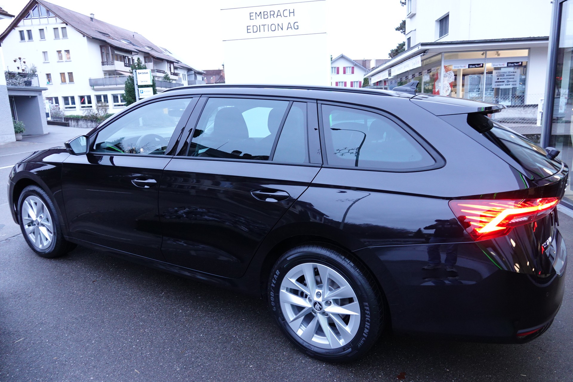 SKODA Octavia 2.0 TSI Selection 4x4 - 6
