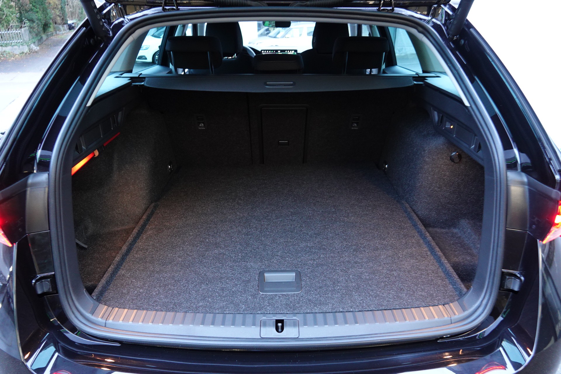 SKODA Octavia 2.0 TSI Selection 4x4 - 16