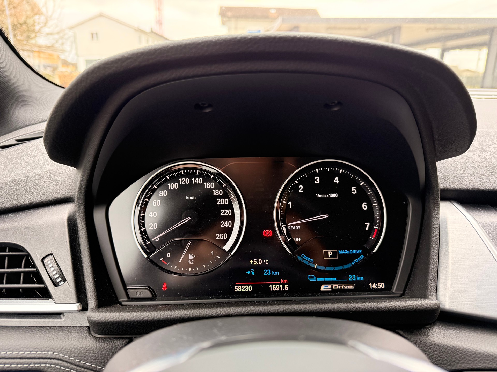 BMW 225xe iPerformance Active Tourer Steptronic - 6