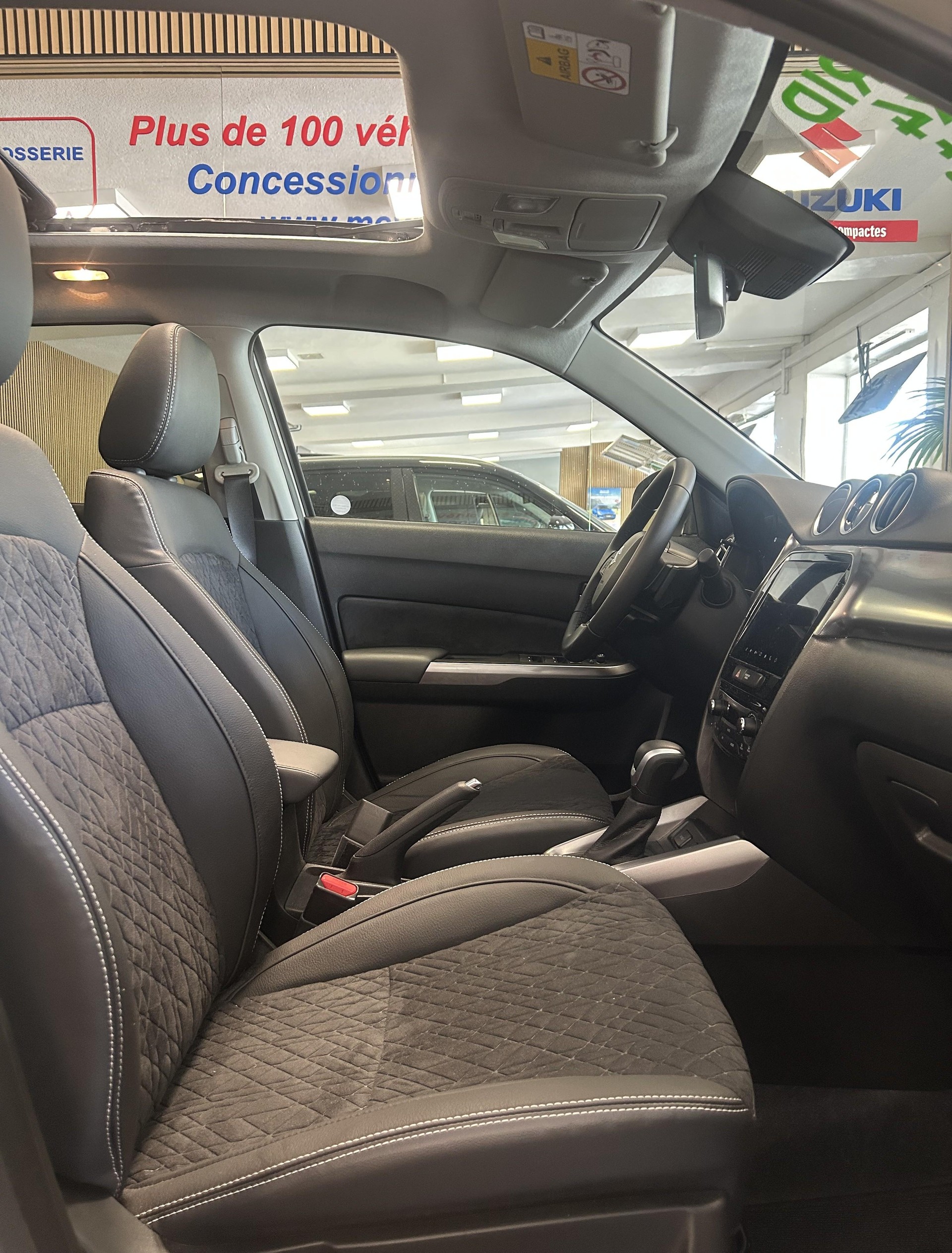 SUZUKI Vitara 1.4 T Compact Top Hybrid 4x4 - 16