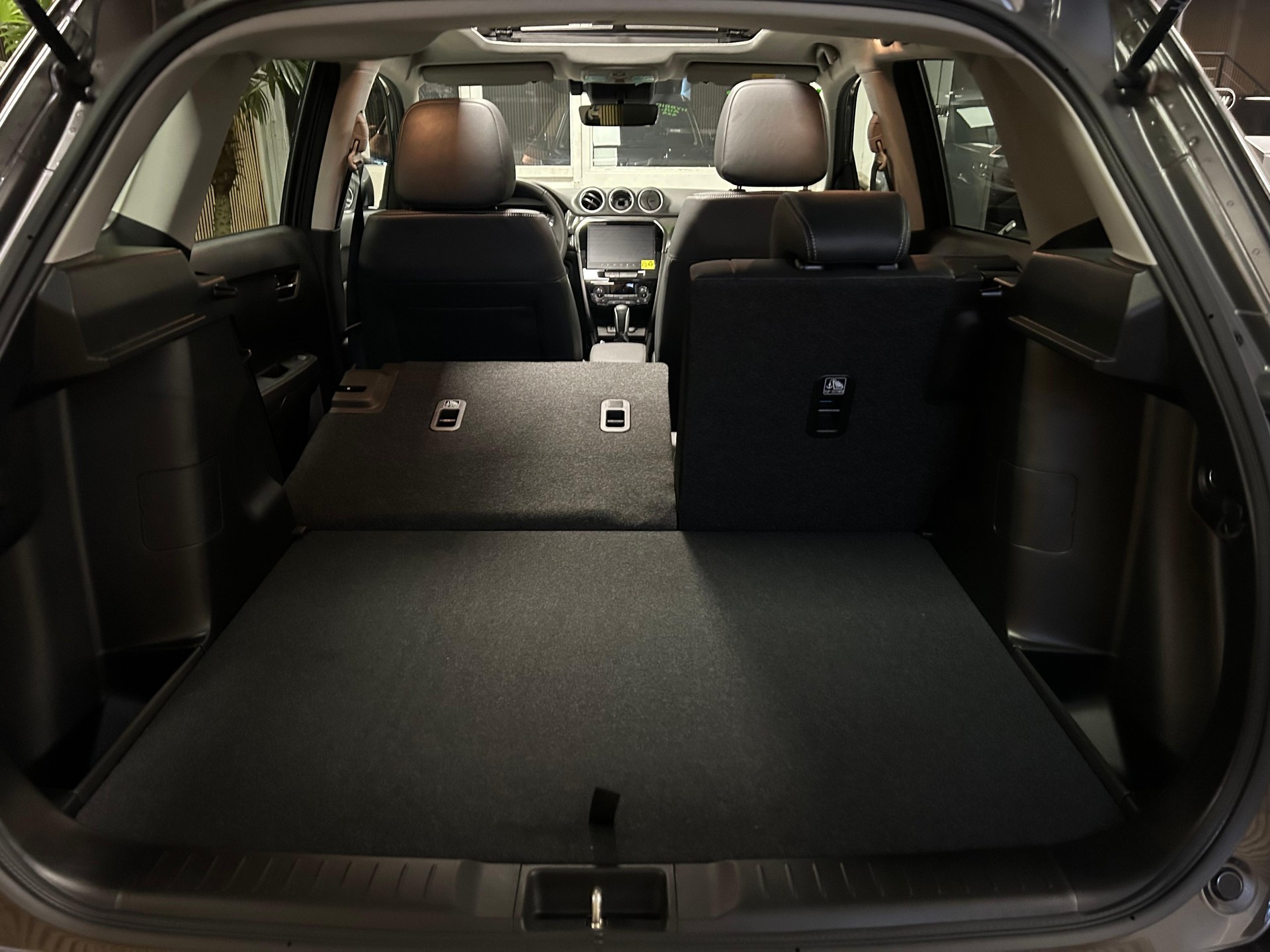 SUZUKI Vitara 1.4 T Compact Top Hybrid 4x4 - 21