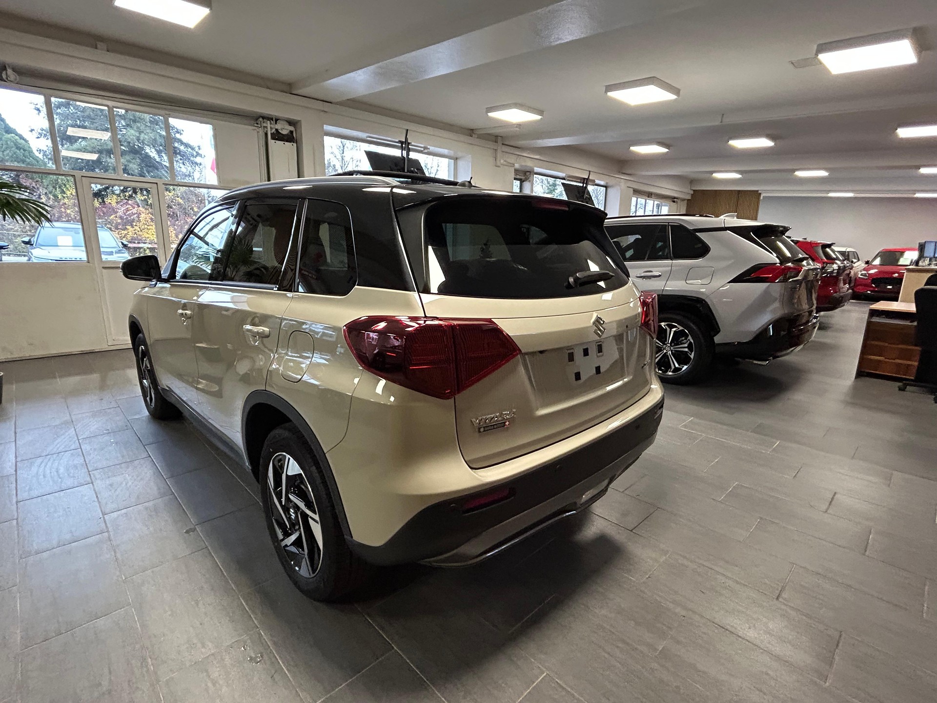 SUZUKI Vitara 1.4 T Compact Top Hybrid 4x4 - 7