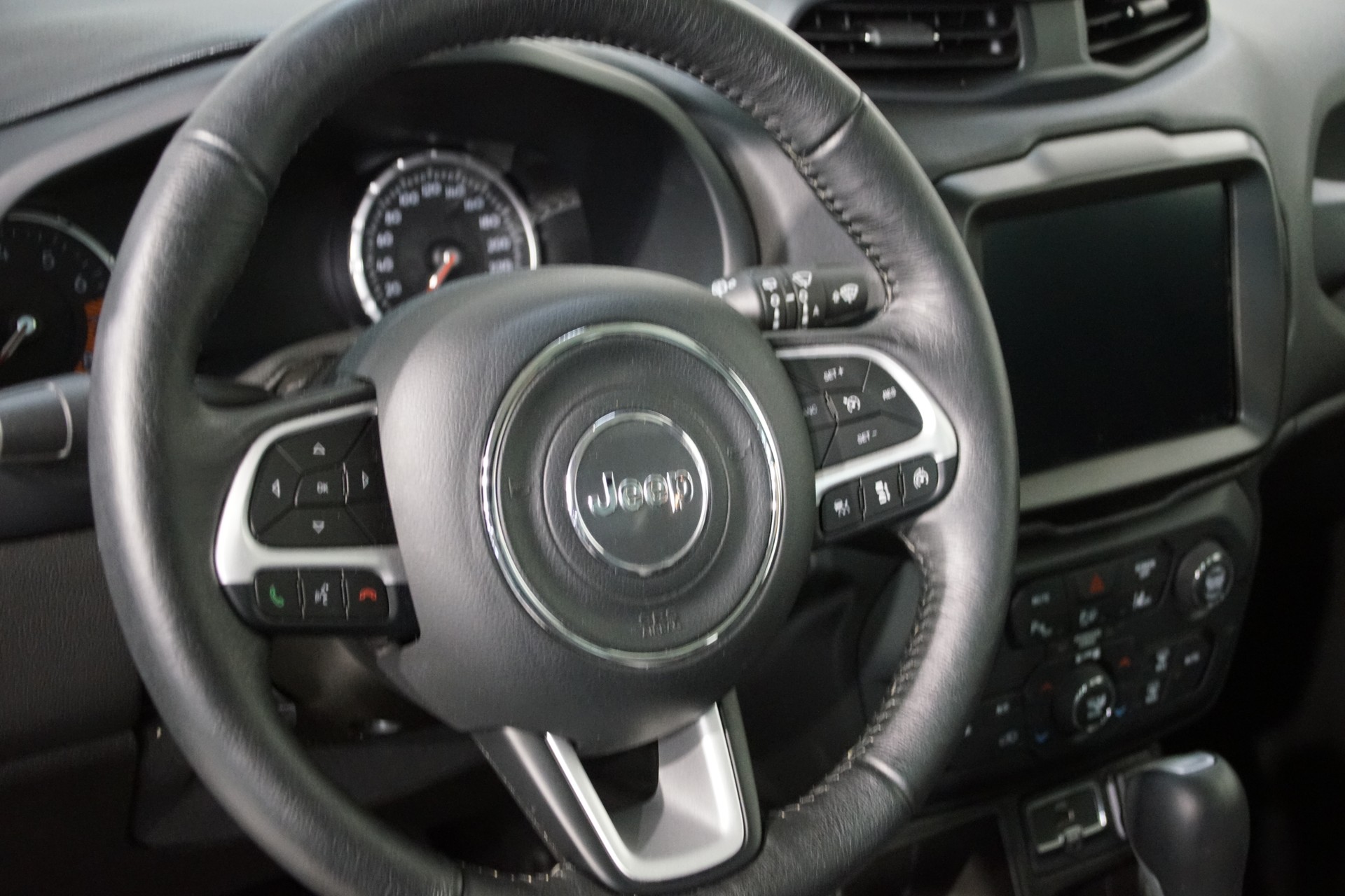 JEEP Renegade 1.5 MHEV Swiss Limited Sky - 15