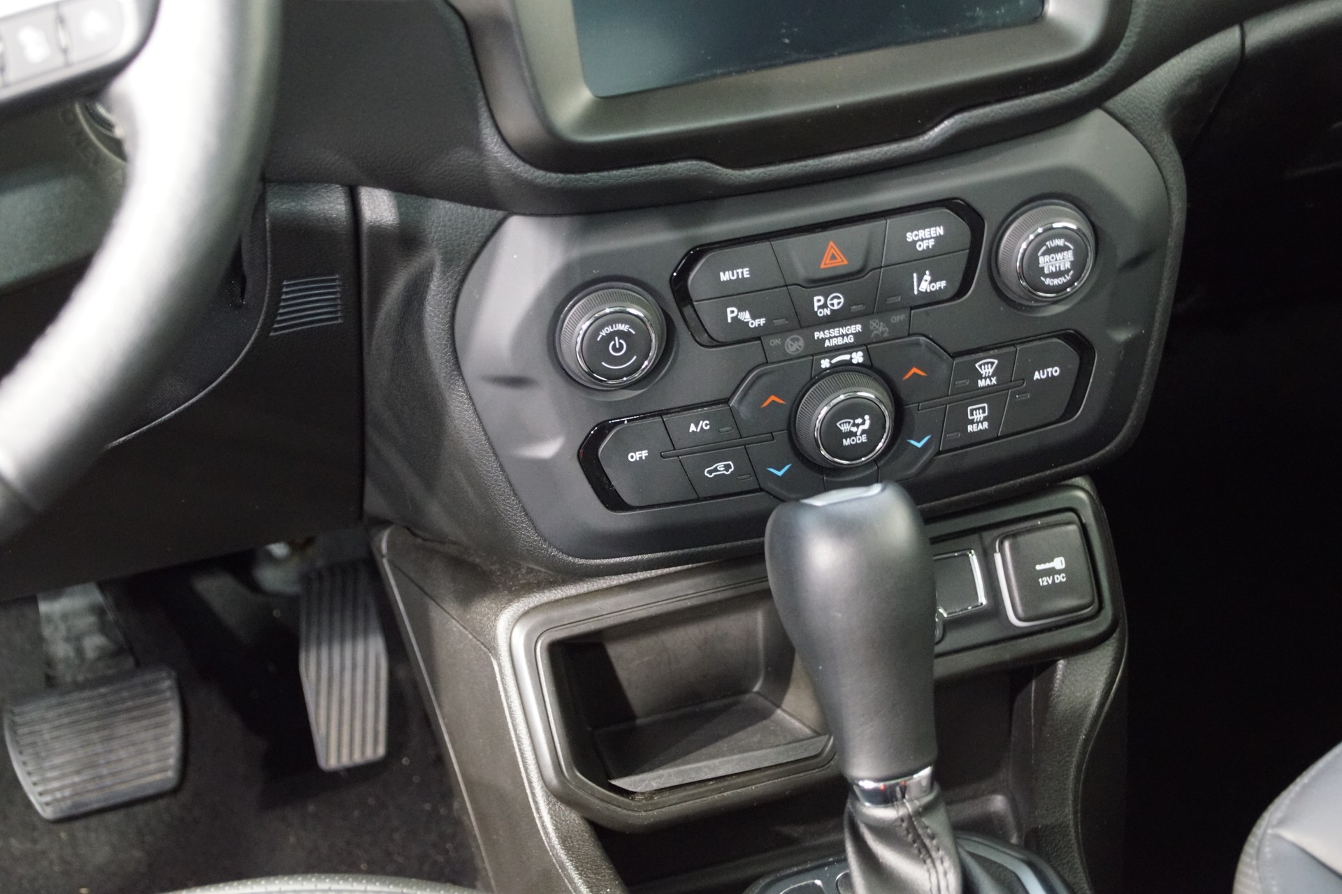 JEEP Renegade 1.5 MHEV Swiss Limited Sky - 19