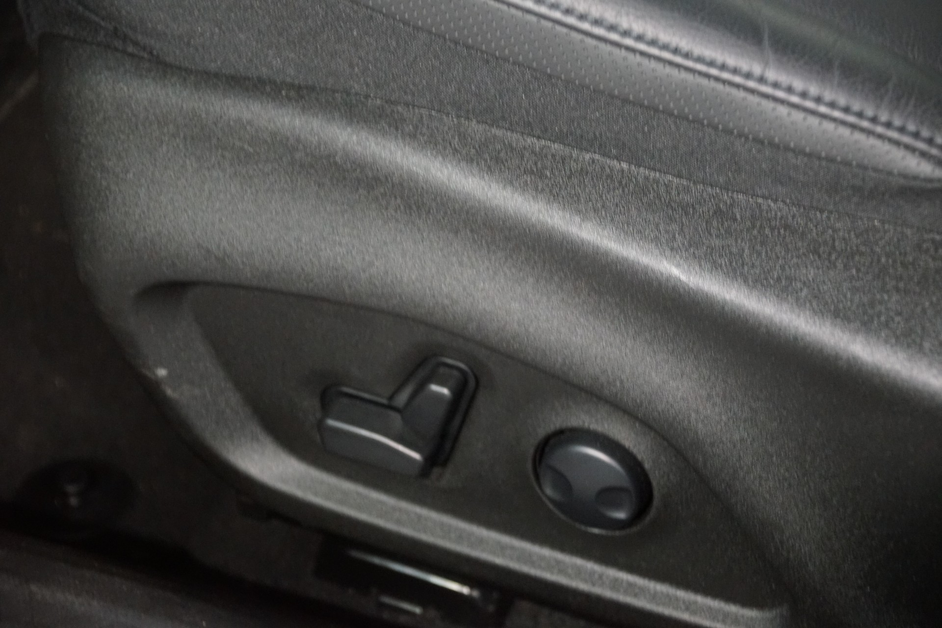 JEEP Renegade 1.5 MHEV Swiss Limited Sky - 22