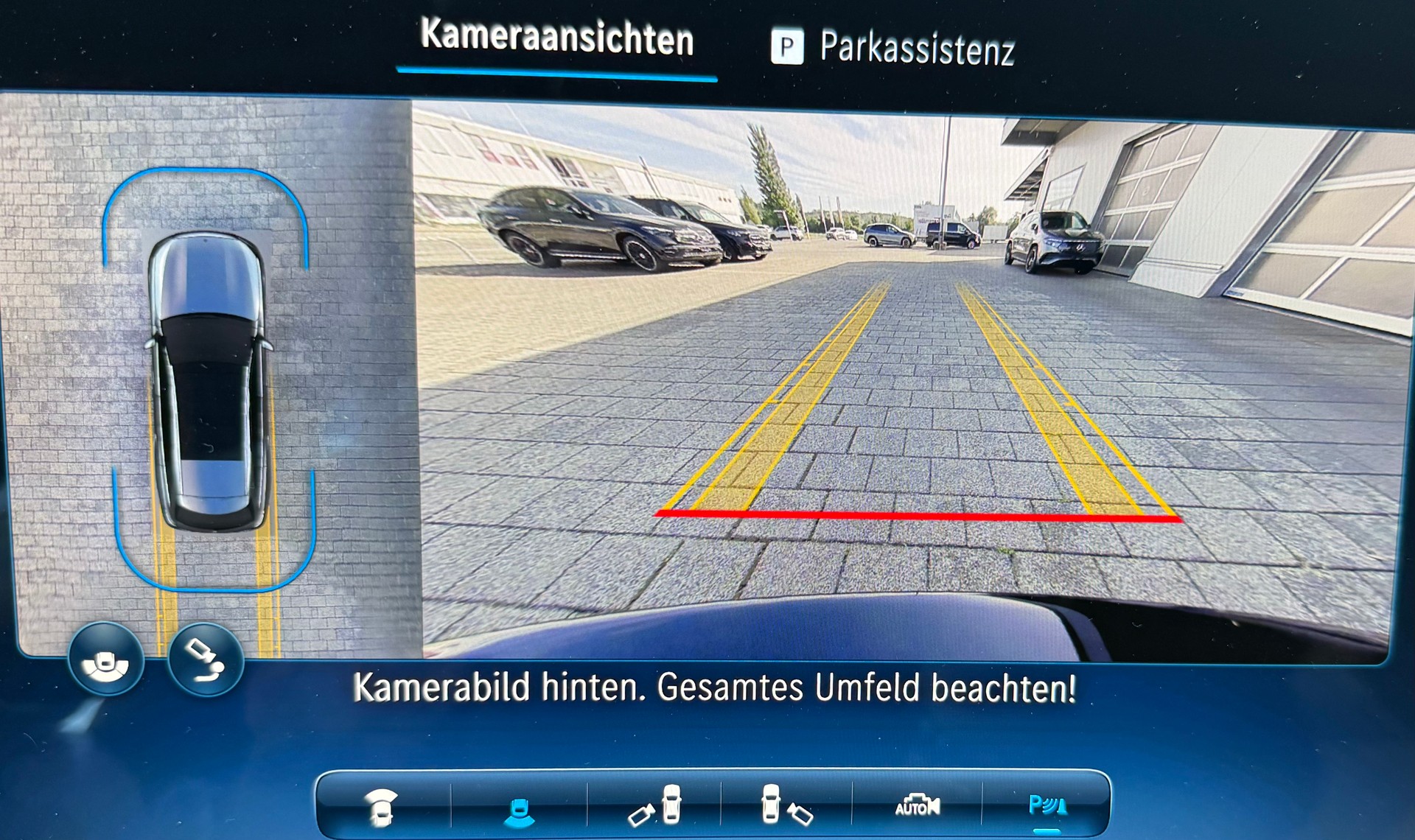 MERCEDES-BENZ E 200 AMG Line T 9G-Tronic 4Matic - 12