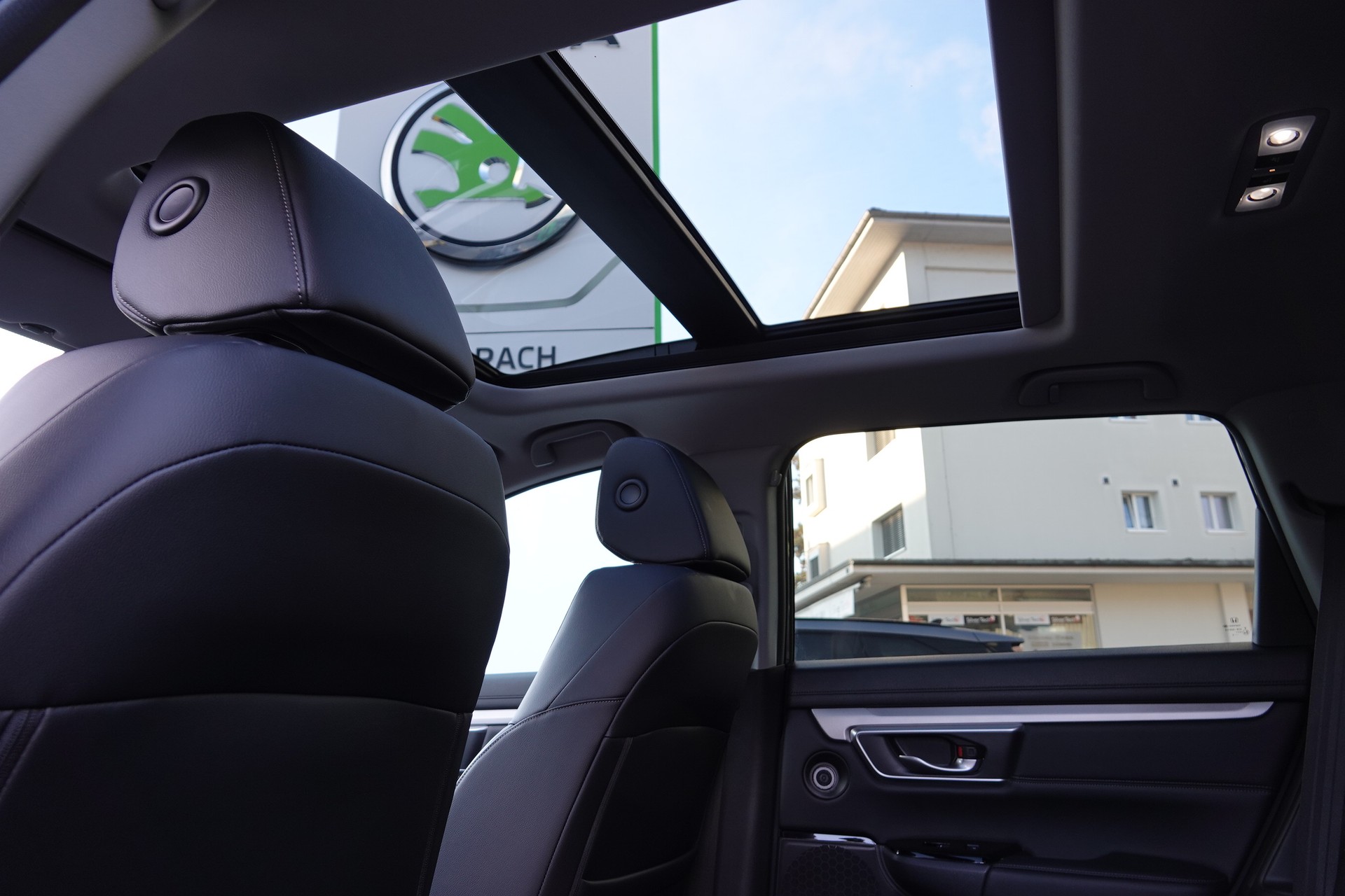 HONDA CR-V 2.0i MMD Hybrid Executive 4WD Automatic - 16