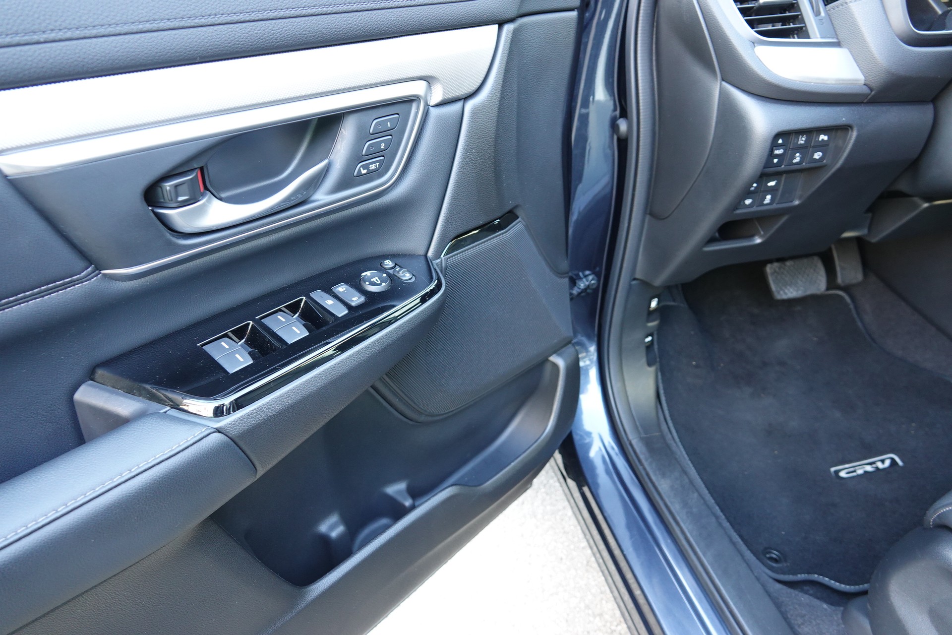 HONDA CR-V 2.0i MMD Hybrid Executive 4WD Automatic - 14