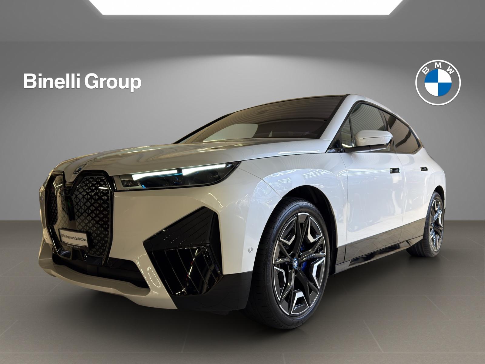 iX xDrive40