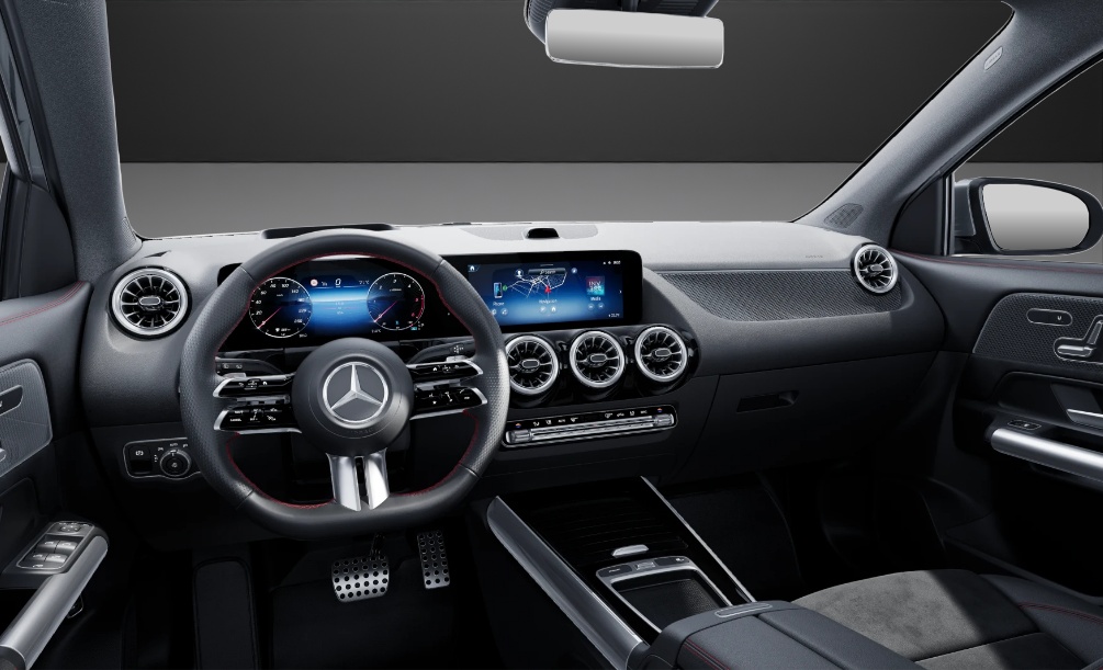 MERCEDES-BENZ GLA 220d 4Matic 8G-DCTSwiss Star - 8