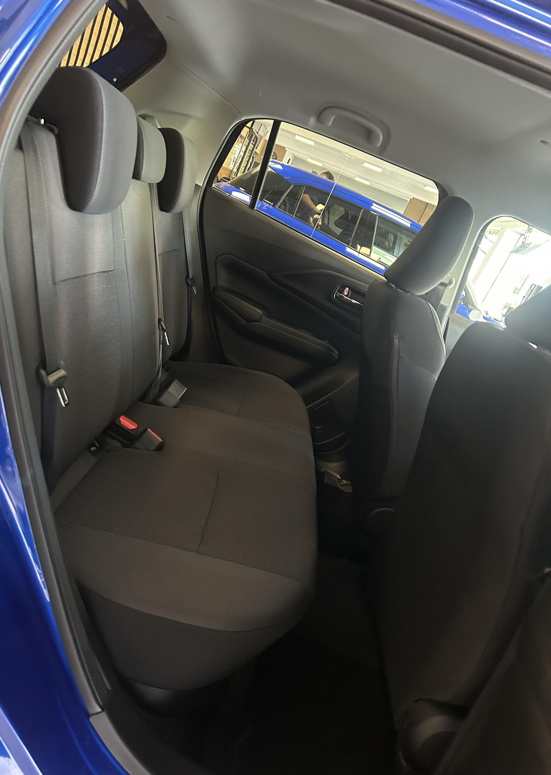 SUZUKI Swift 1.2 Compact Top Hybrid - 16
