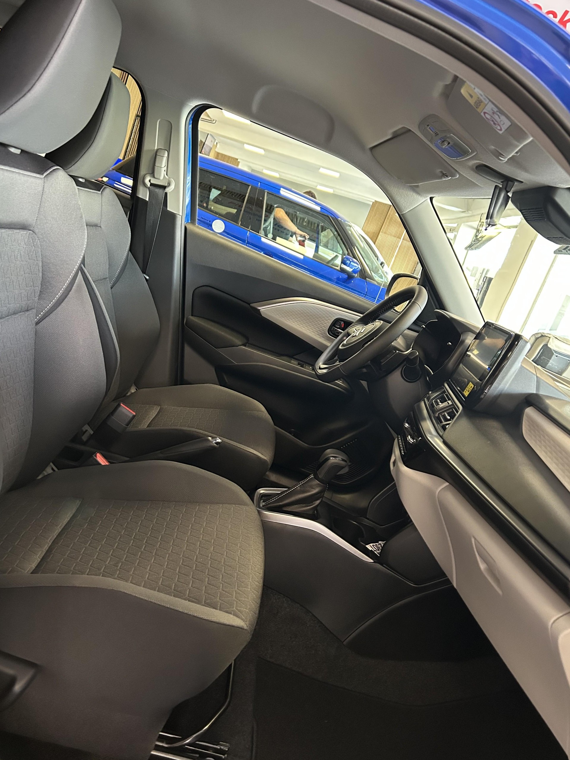 SUZUKI Swift 1.2 Compact Top Hybrid - 14