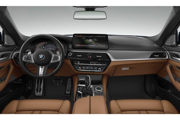 BMW 530d Touring M sport xDrive G31 (CH) 📍 - 4