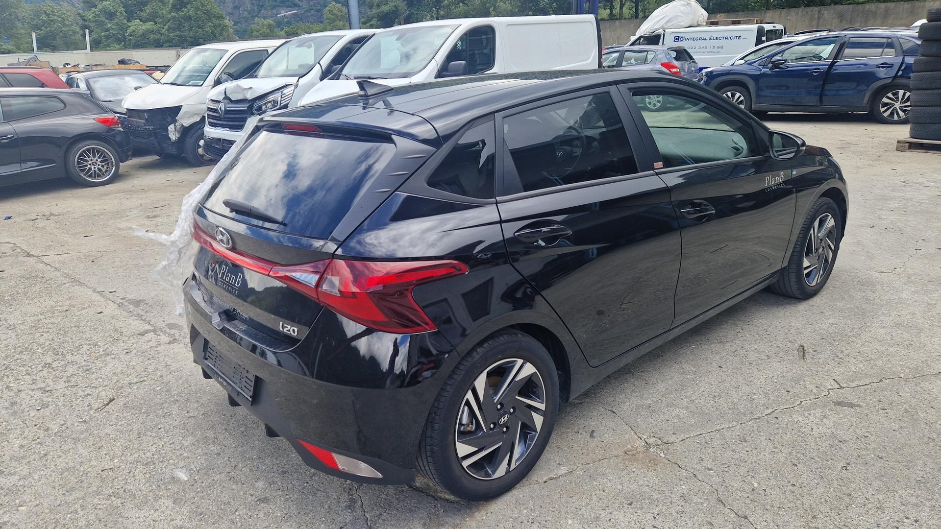 HYUNDAI i20 1.0 T-GDi Amplia - 6