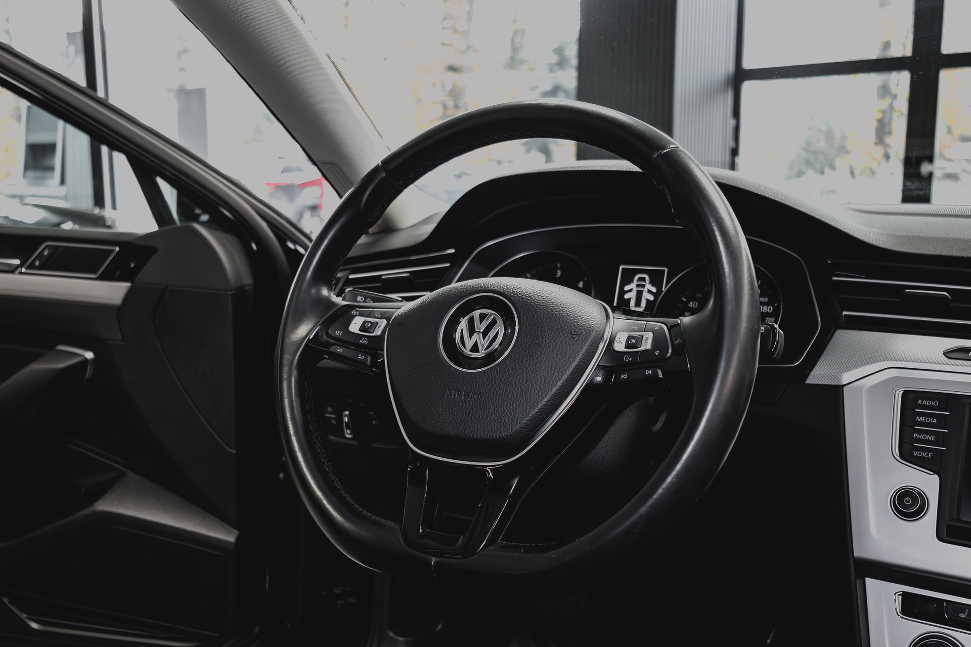 VW Passat Variant 2.0 TDI BMT Comfortline DSG 4Motion - 7