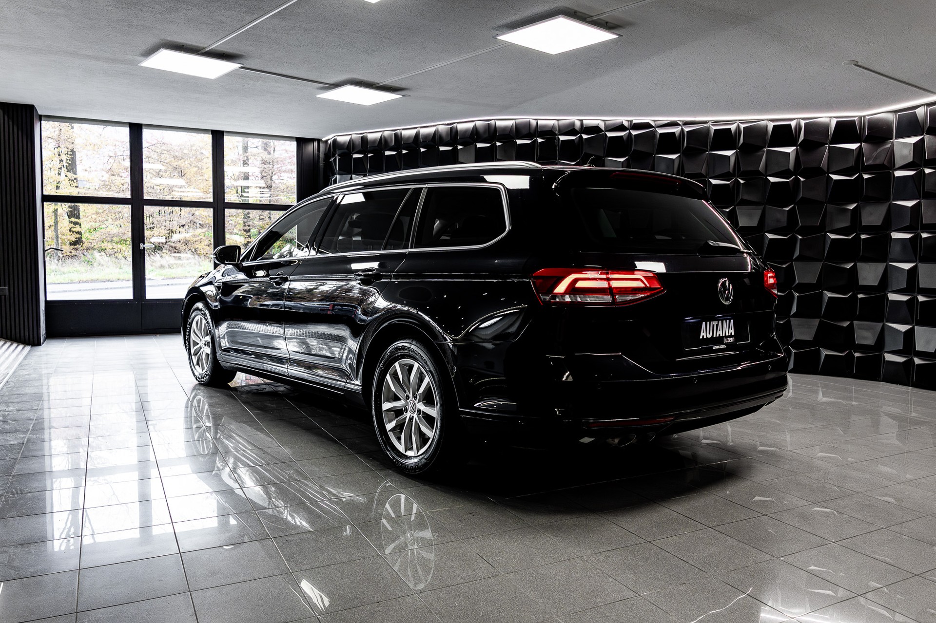 VW Passat Variant 2.0 TDI BMT Comfortline DSG 4Motion - 3