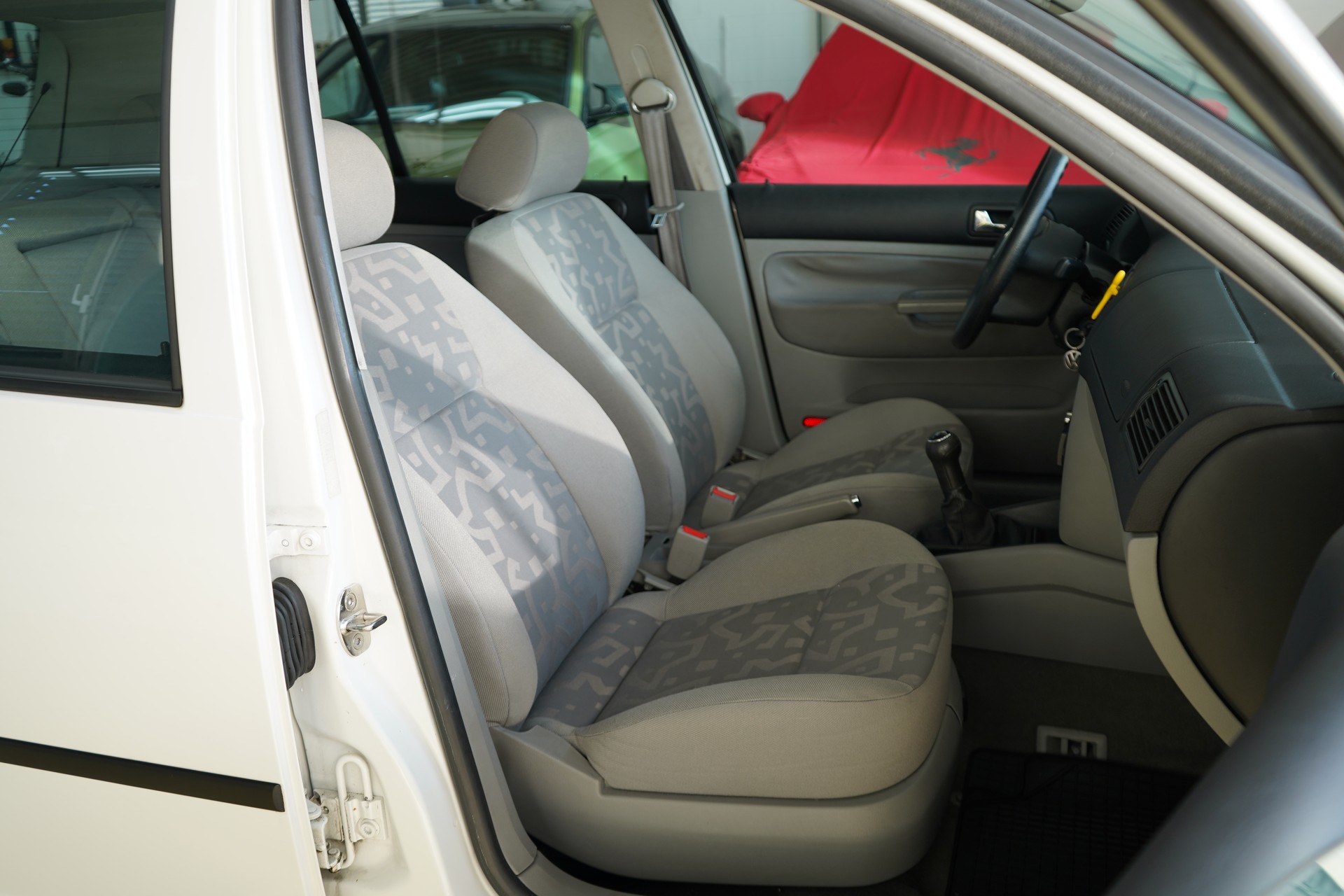 VW Golf 1.4 Comfortline - 28