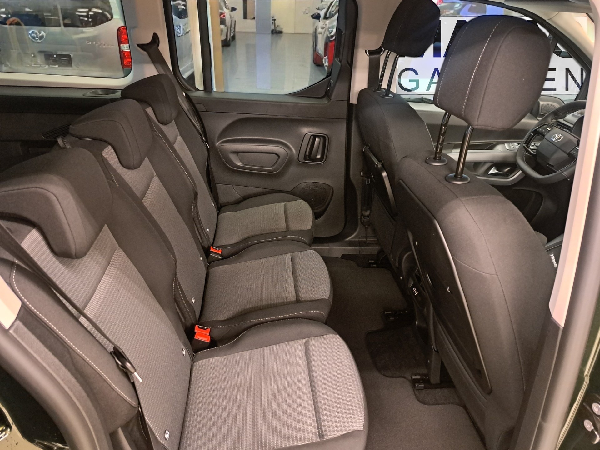 TOYOTA Proace City Verso 1.5 Trend Long - 7