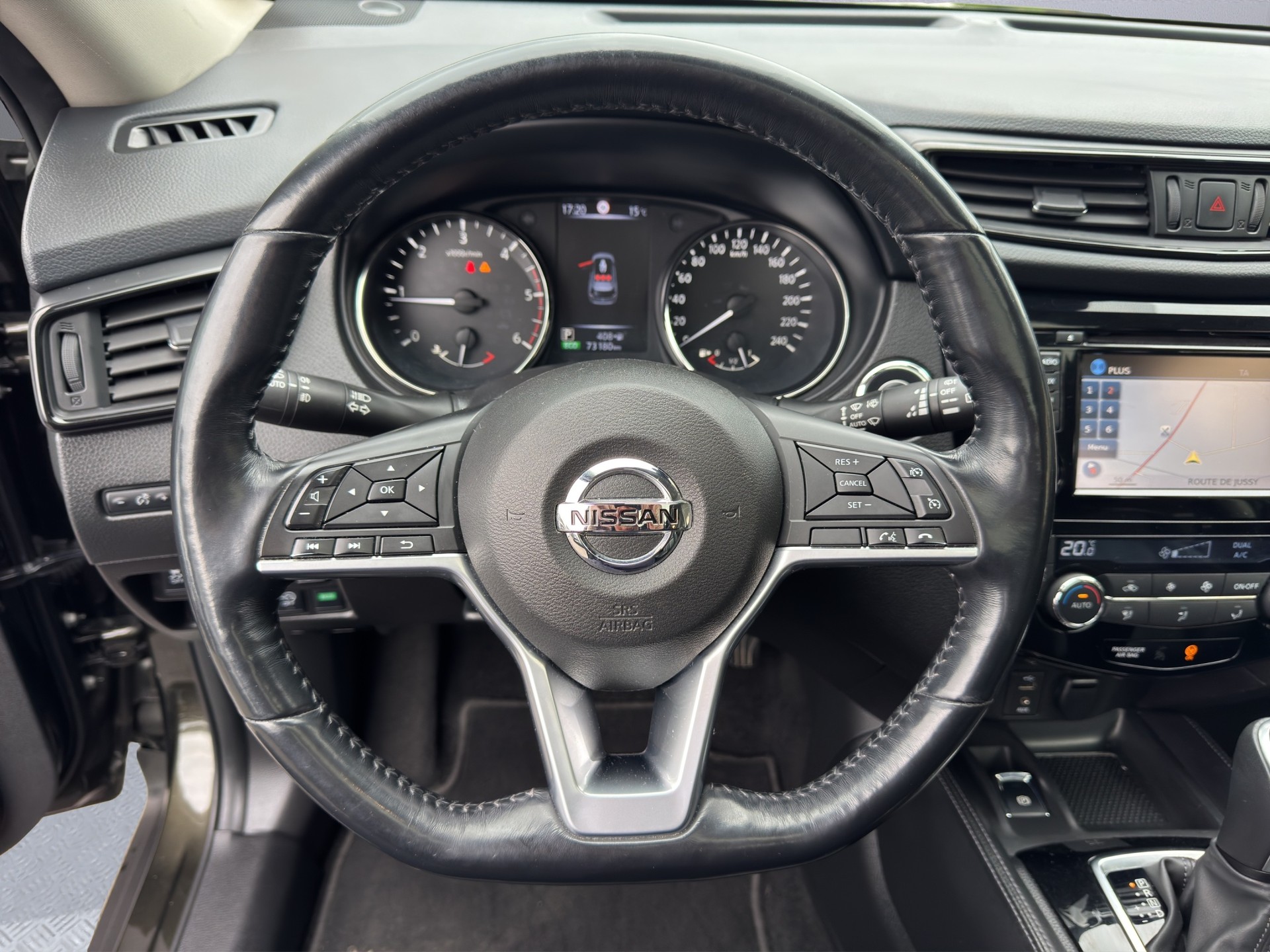 NISSAN X-Trail 2.0 dCi tekna Xtronic CVT ALL-MODE 4x4 - 12